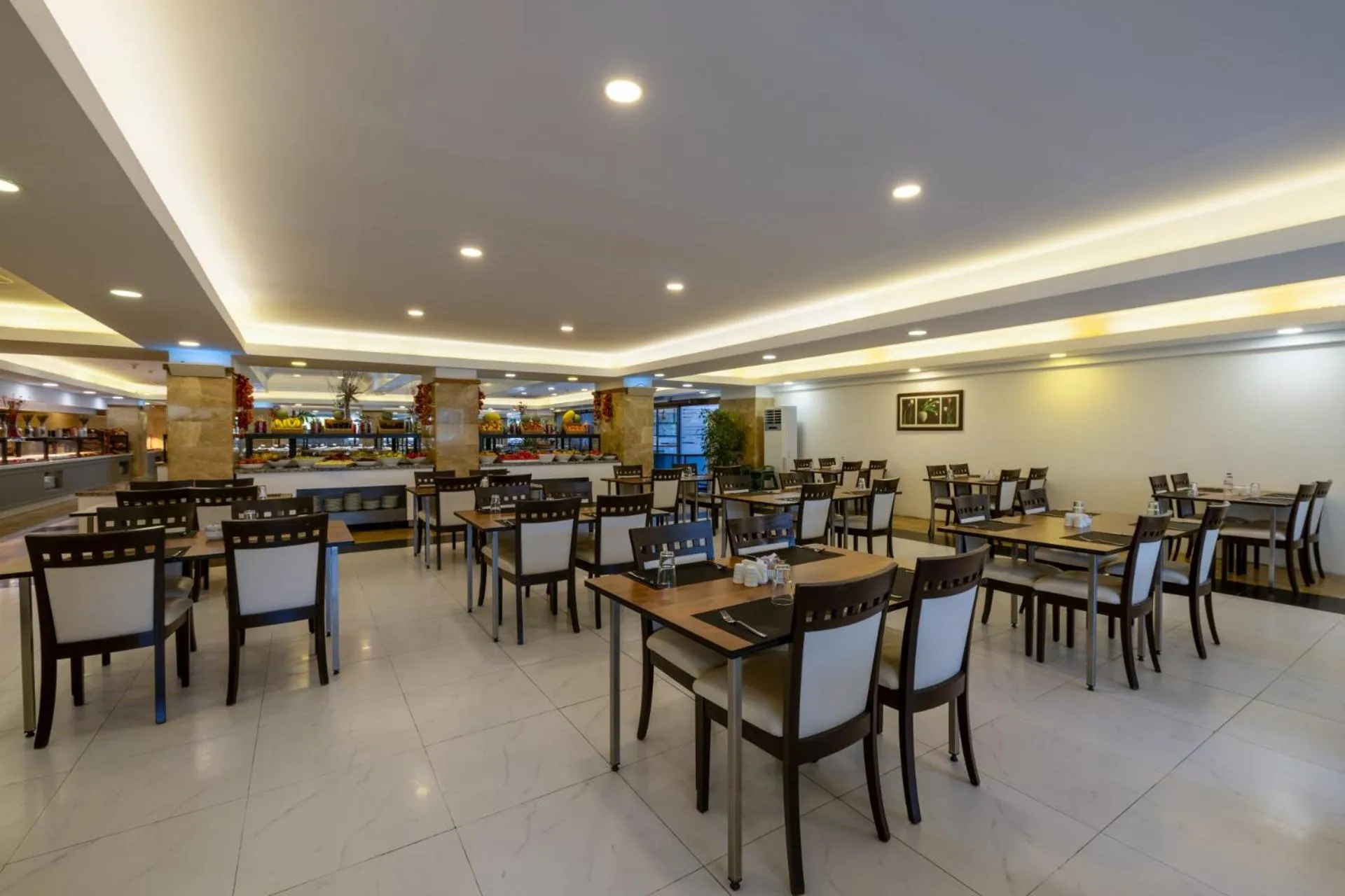 Restaurant/places to eat in Crystal Flora Pearl Collection - Ultimate All Inclusive