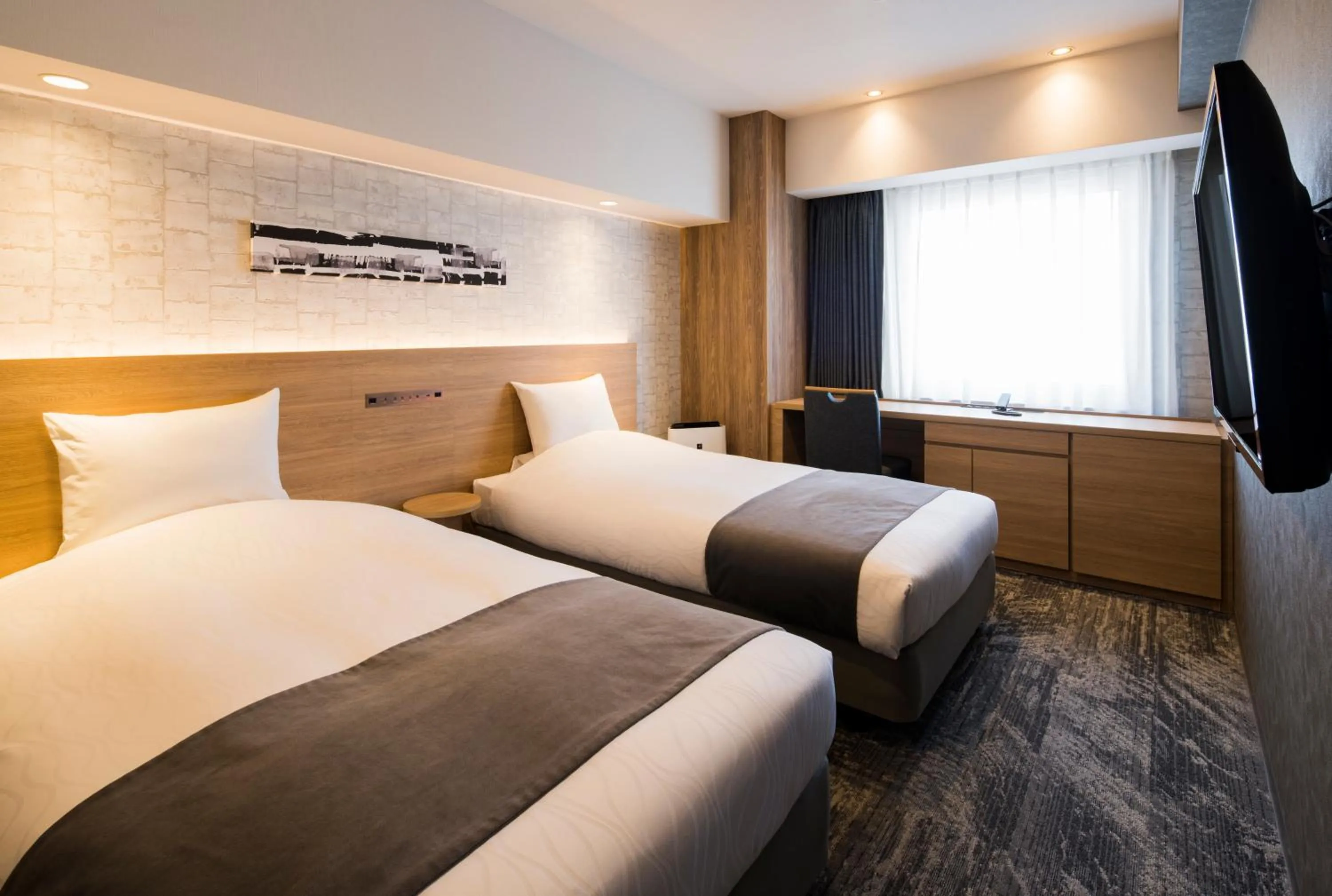 Photo of the whole room, Bed in Hotel Torifito Otaru Canal