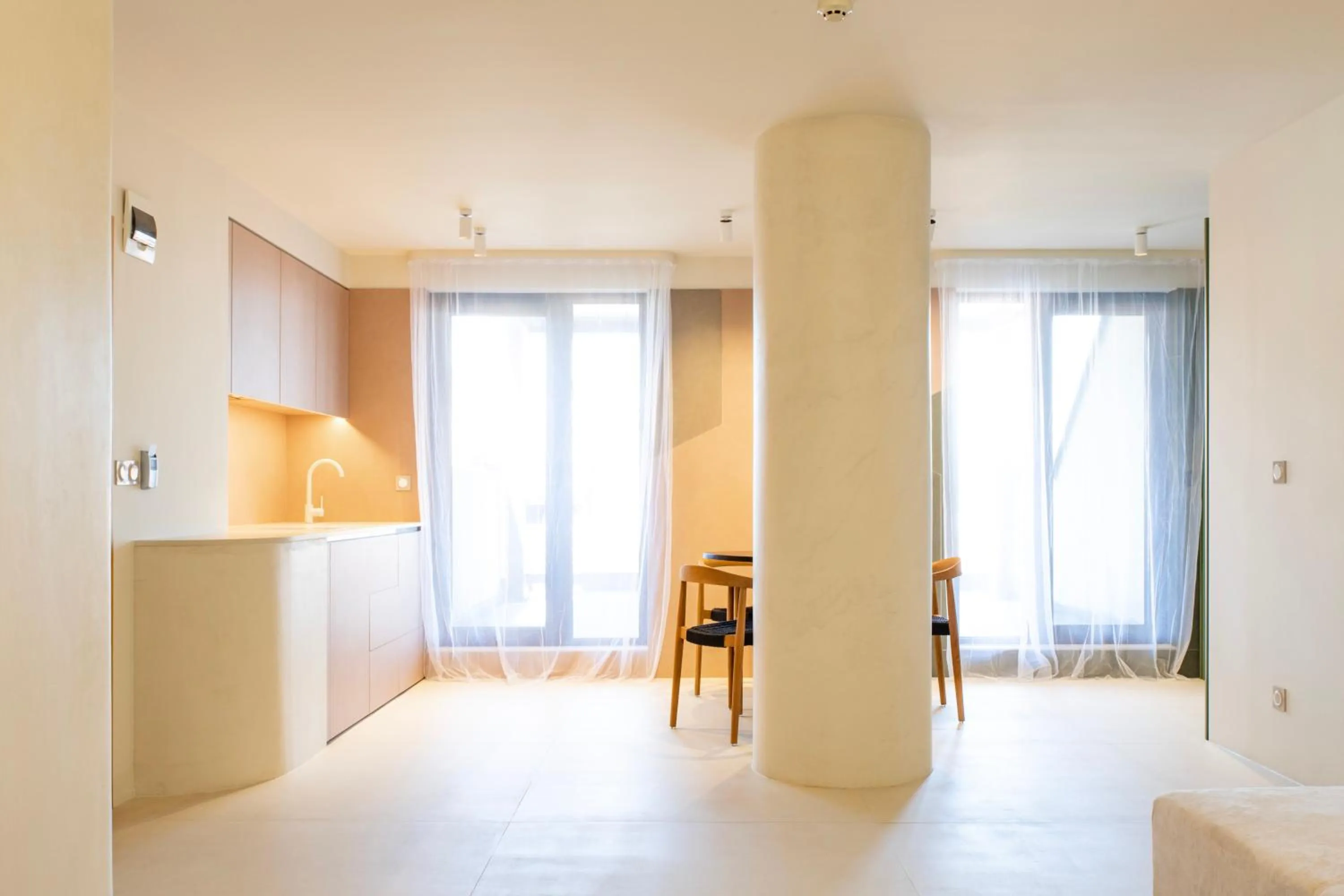 Kitchen or kitchenette, Bed in St. George Hotel