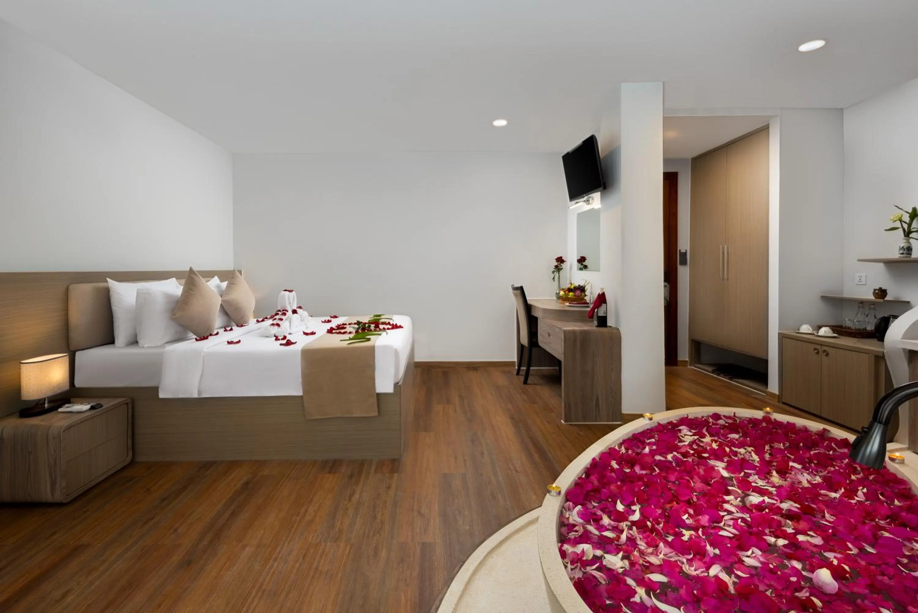 Guests, Bed in SIEM REAP RIVER VIEW Residence