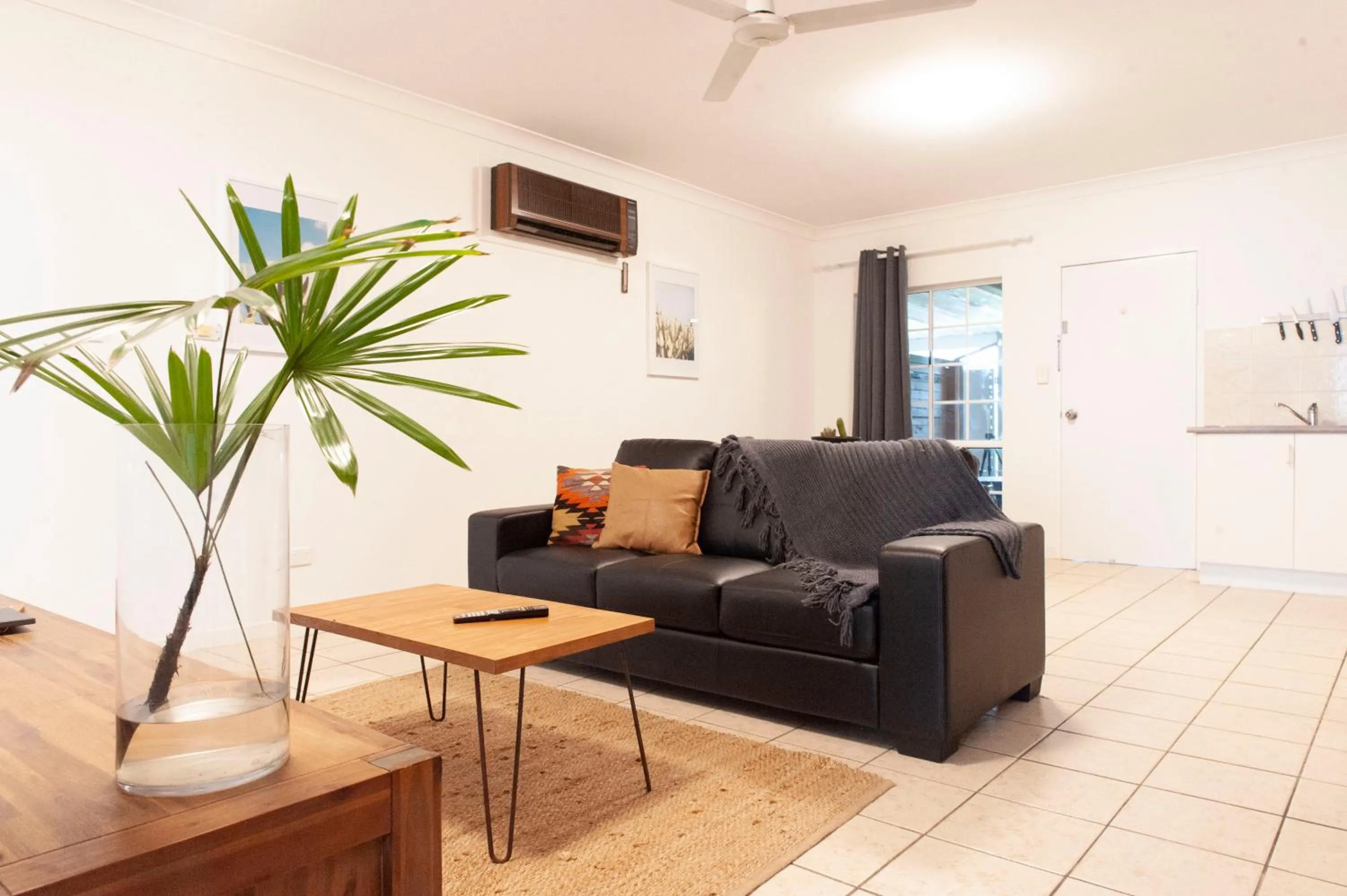 Living room in Motel Nomad