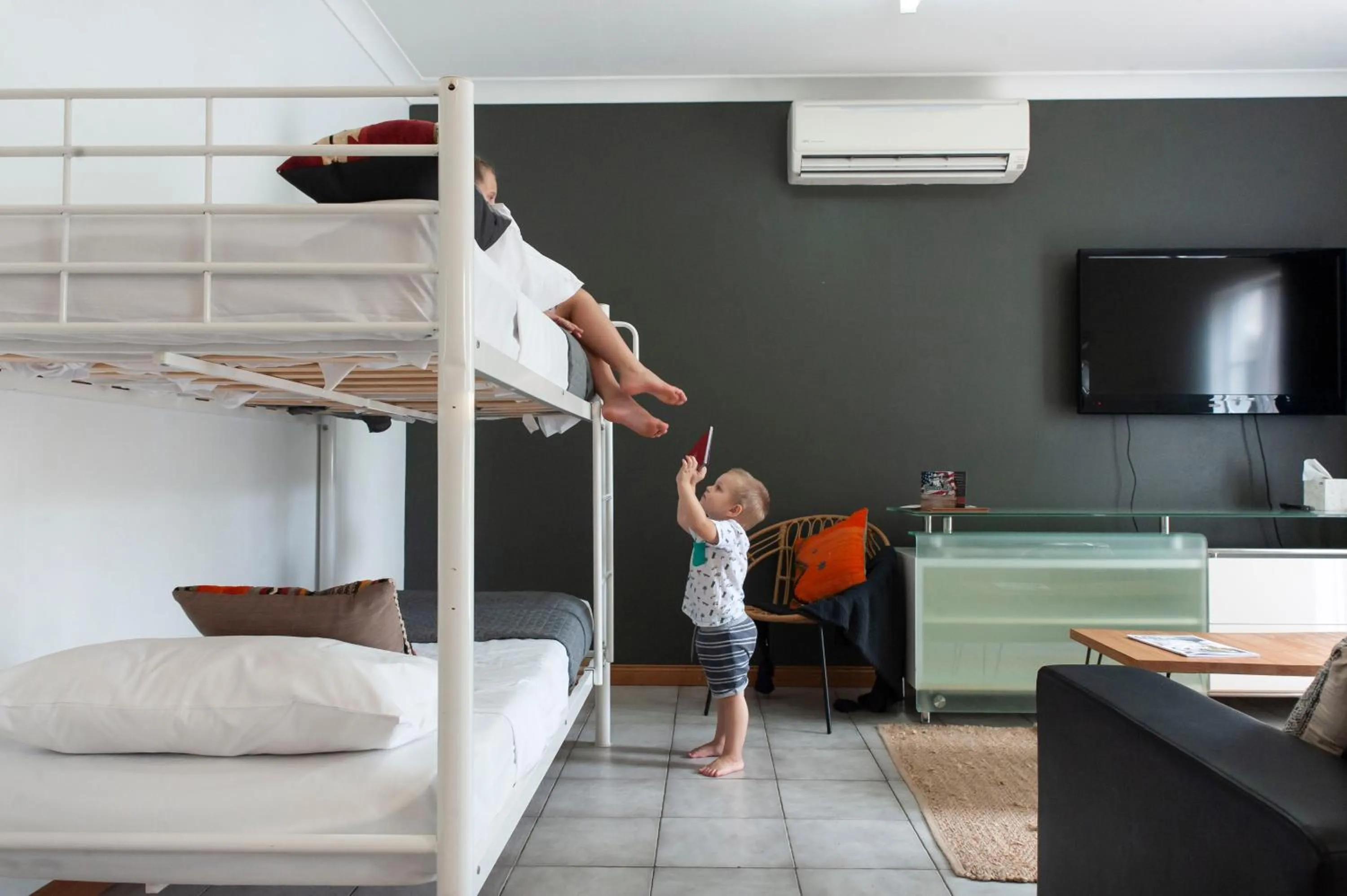 TV and multimedia, Bed in Motel Nomad