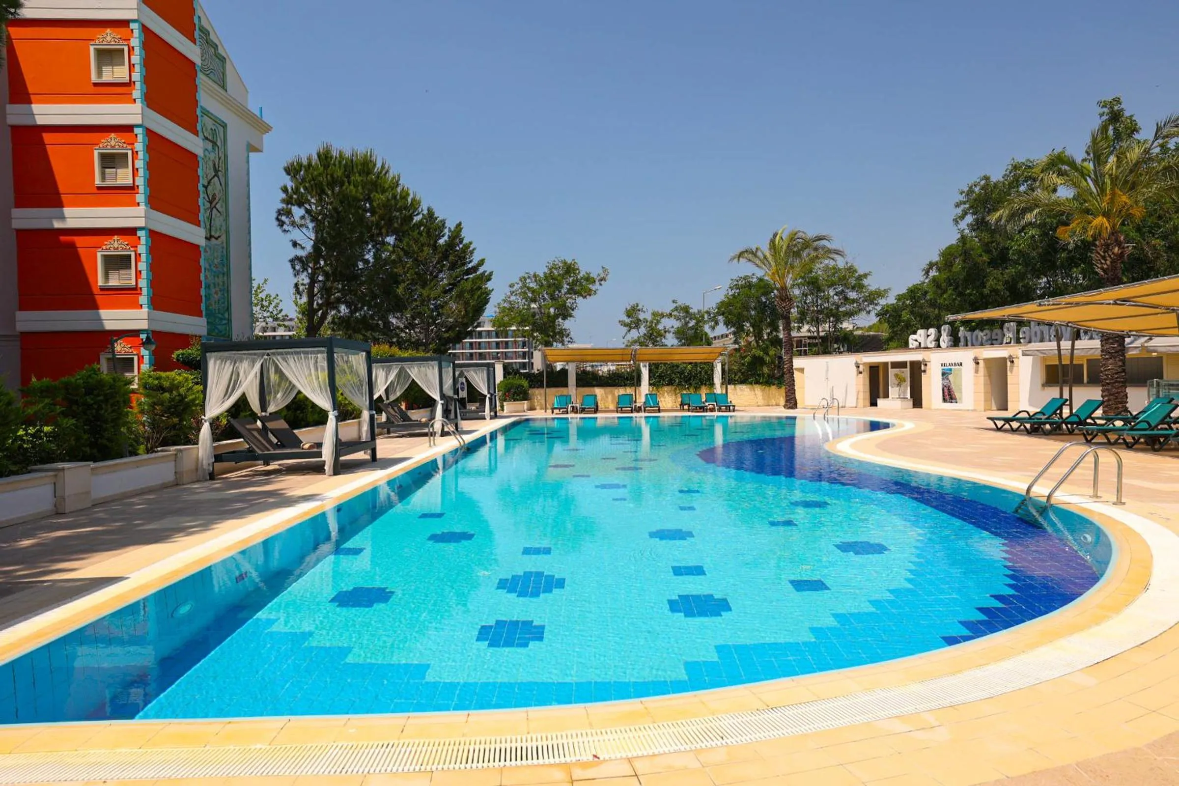 Day in Crystal Paraiso Aqua Collection - Ultimate All Inclusive