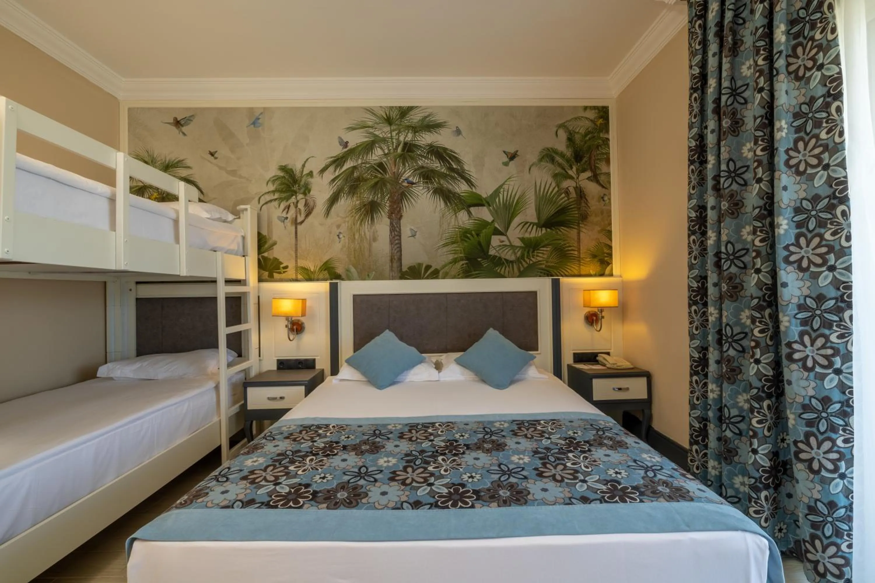 Photo of the whole room, Bed in Crystal Paraiso Aqua Collection - Ultimate All Inclusive