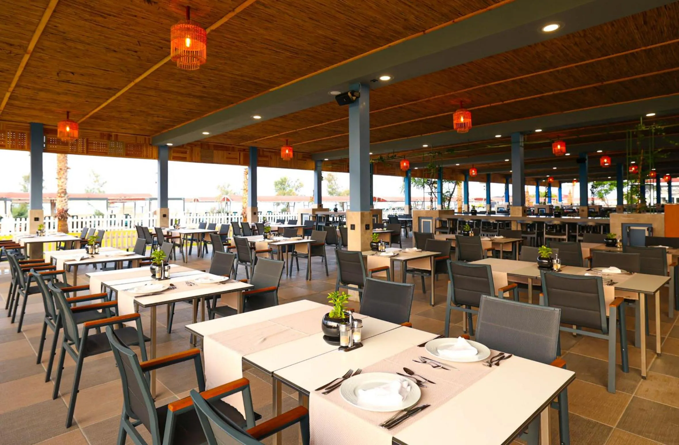 Restaurant/places to eat in Crystal Paraiso Aqua Collection - Ultimate All Inclusive