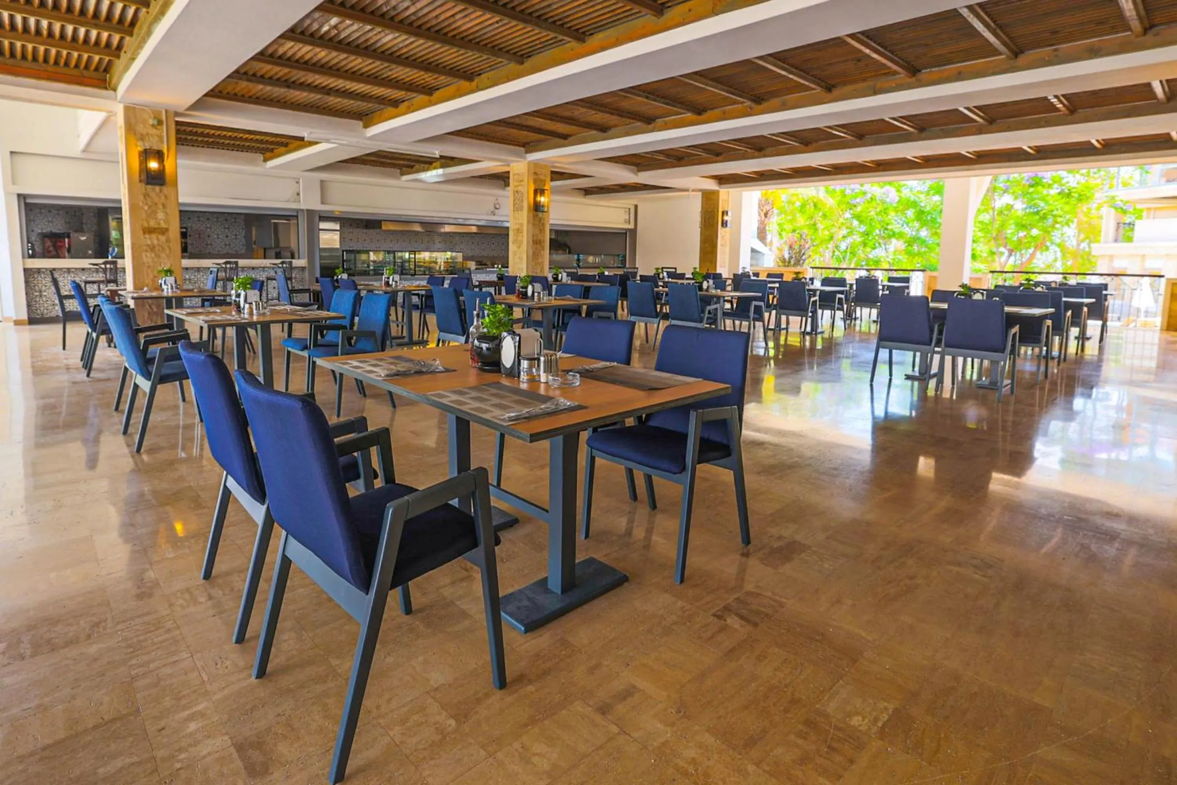 Restaurant/places to eat in Crystal Paraiso Verde Resort & Spa - Ultimate All Inclusive