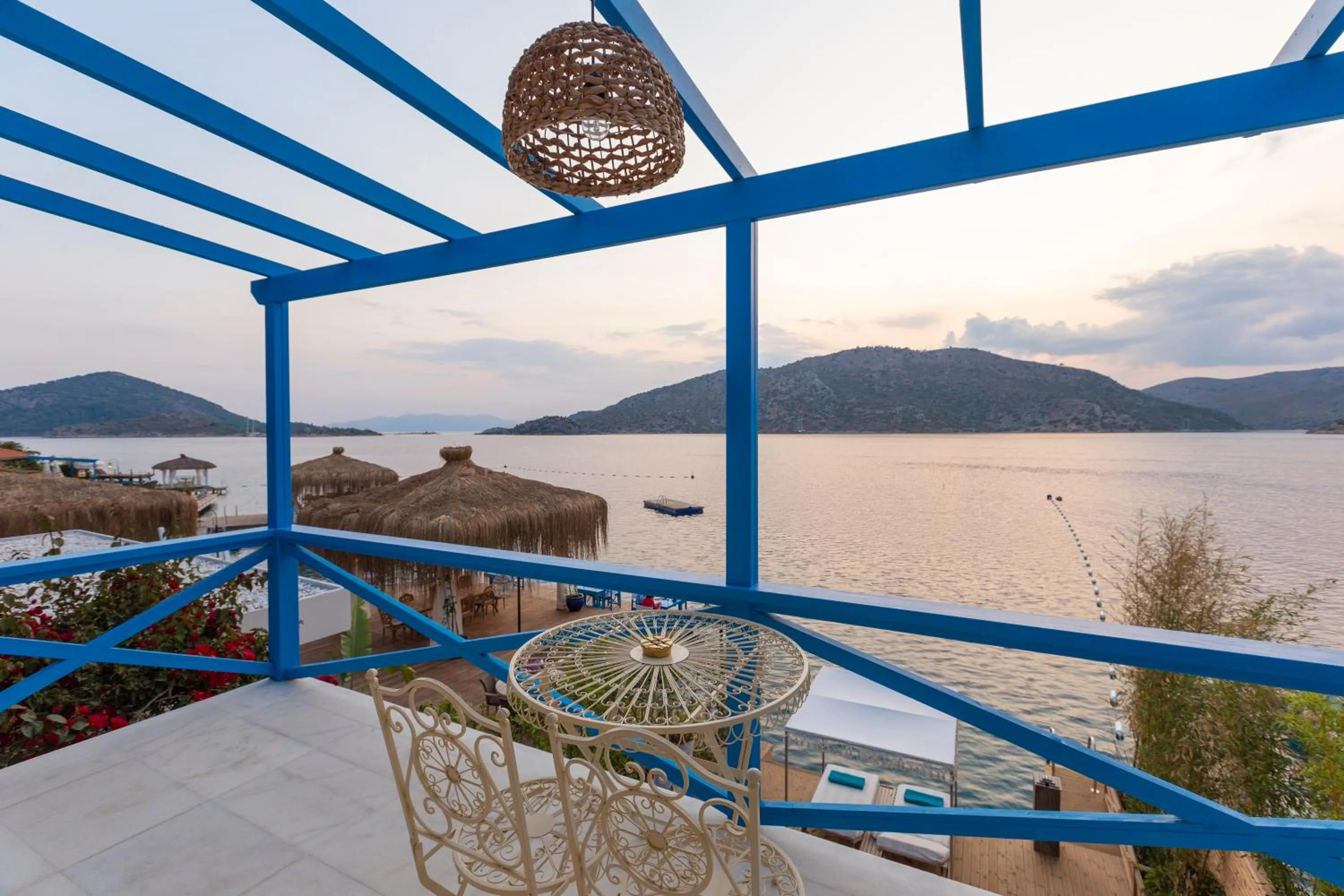 Sabrinas Haus - Adult Only +14