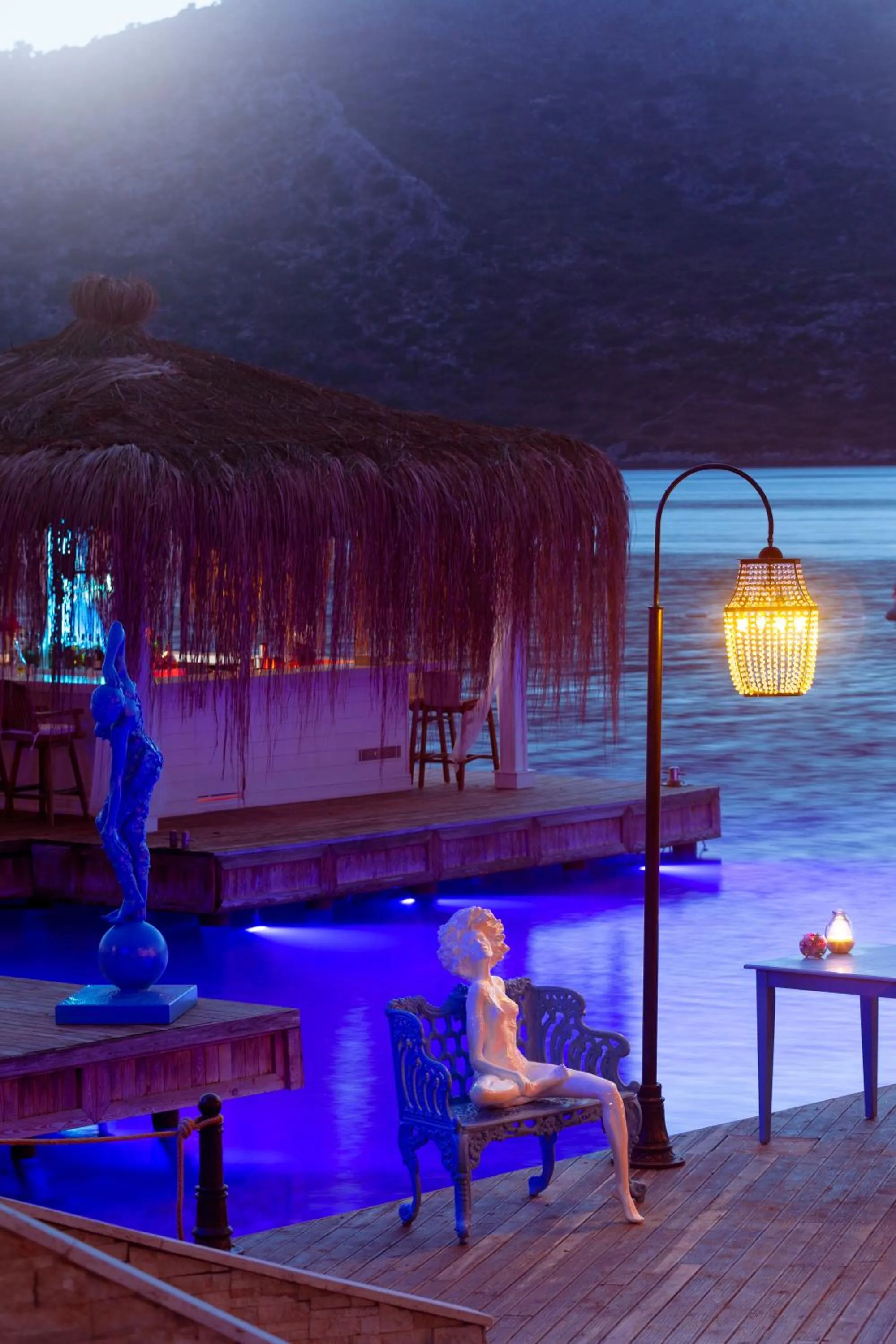 Sabrinas Haus - Adult Only +14