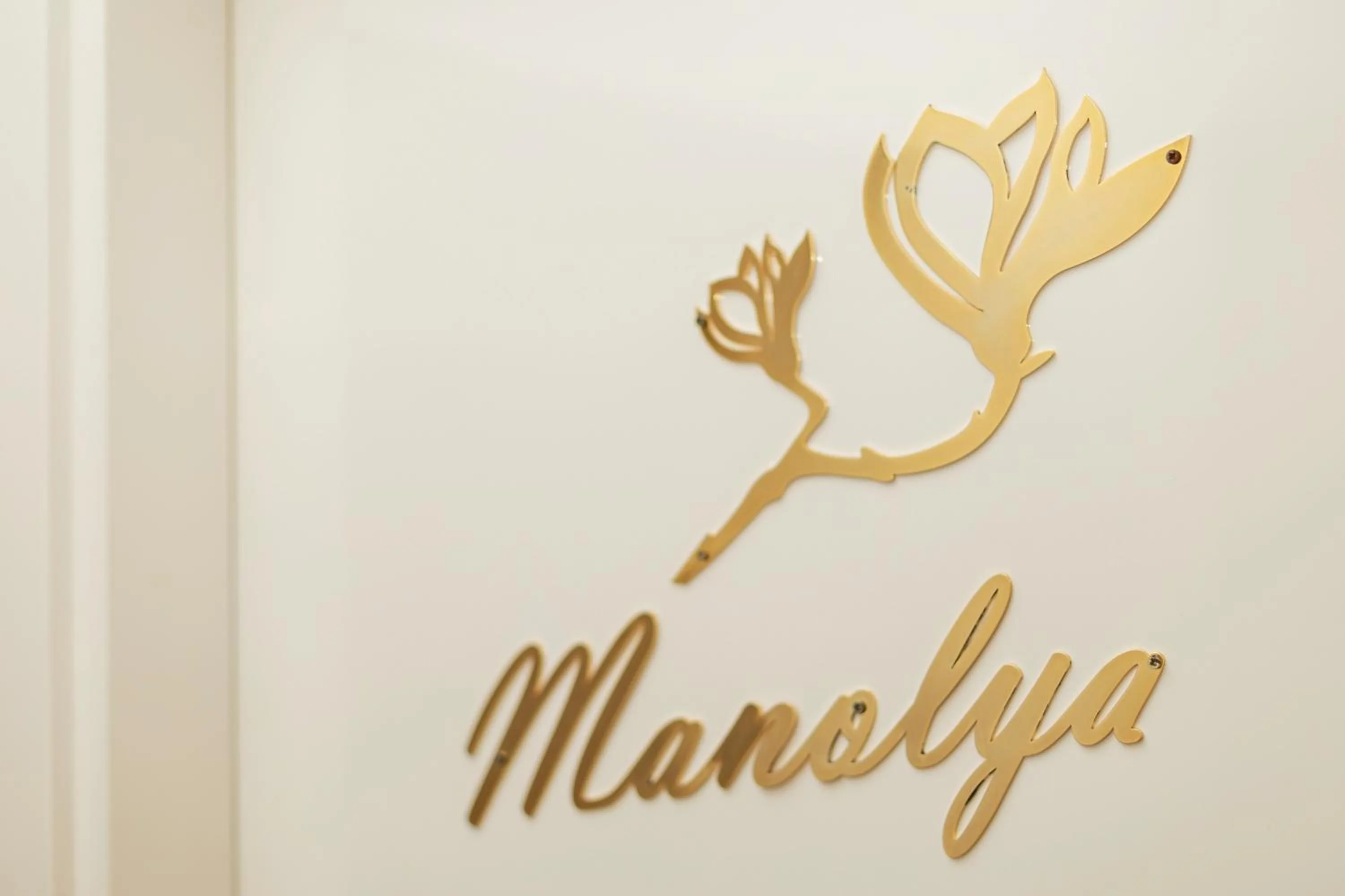 Sabrinas Haus - Adult Only +14