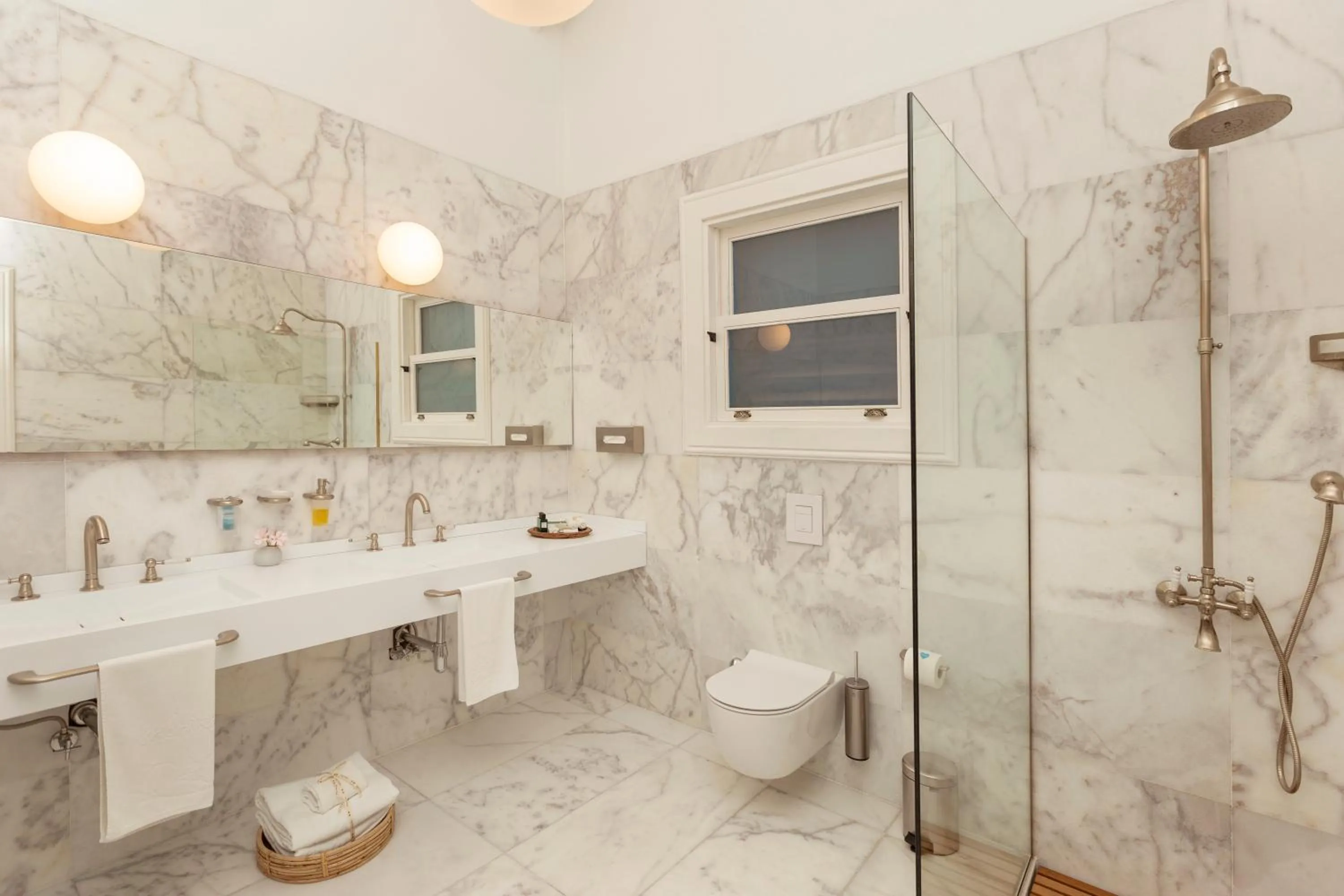 Bathroom in Sabrinas Haus - Adult Only +14