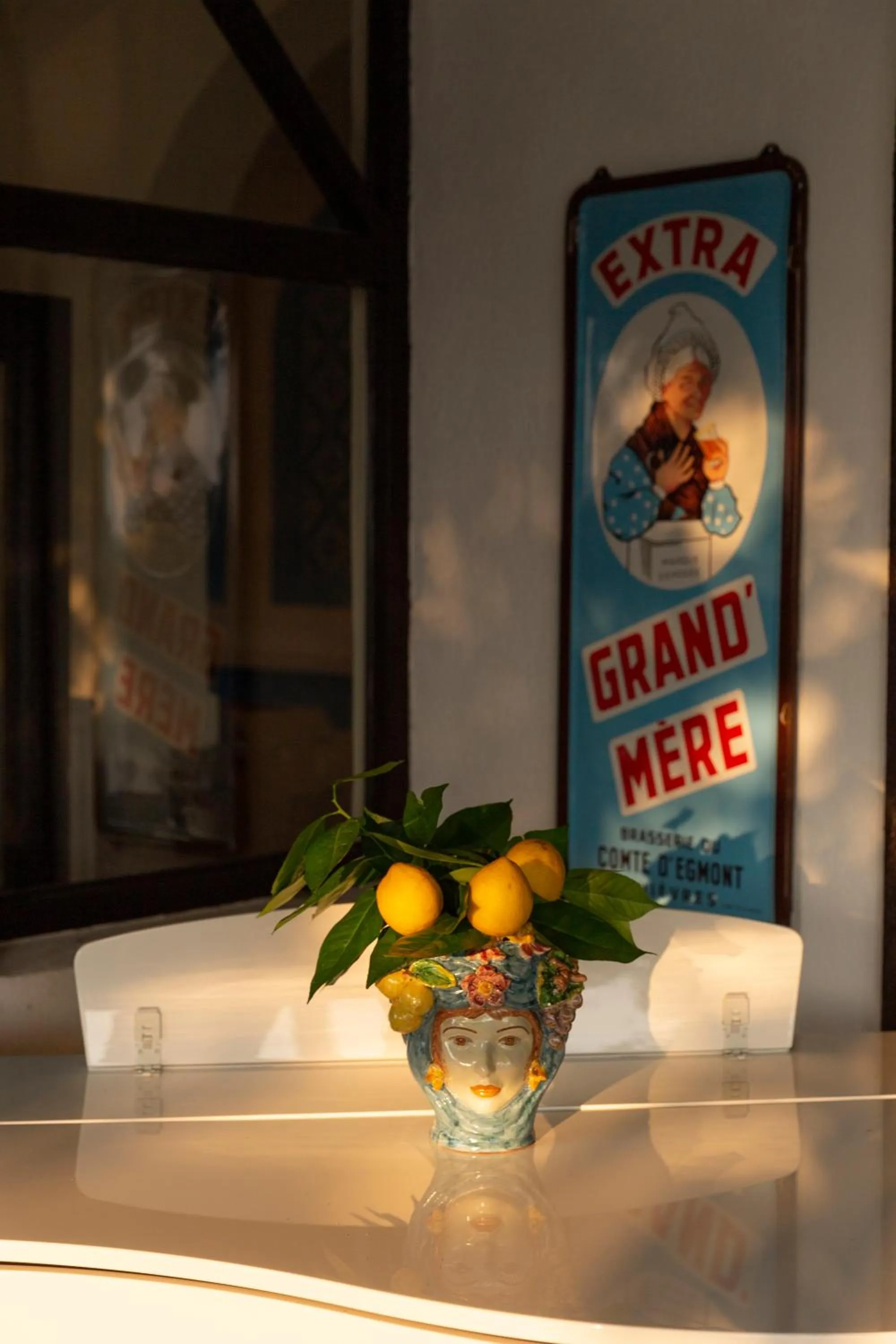 Sabrinas Haus - Adult Only +14