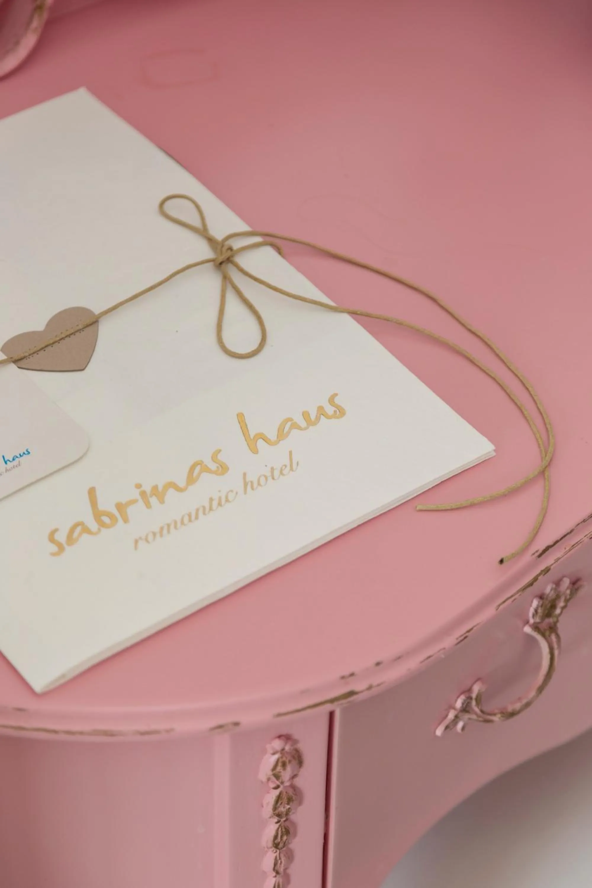 Sabrinas Haus - Adult Only +14