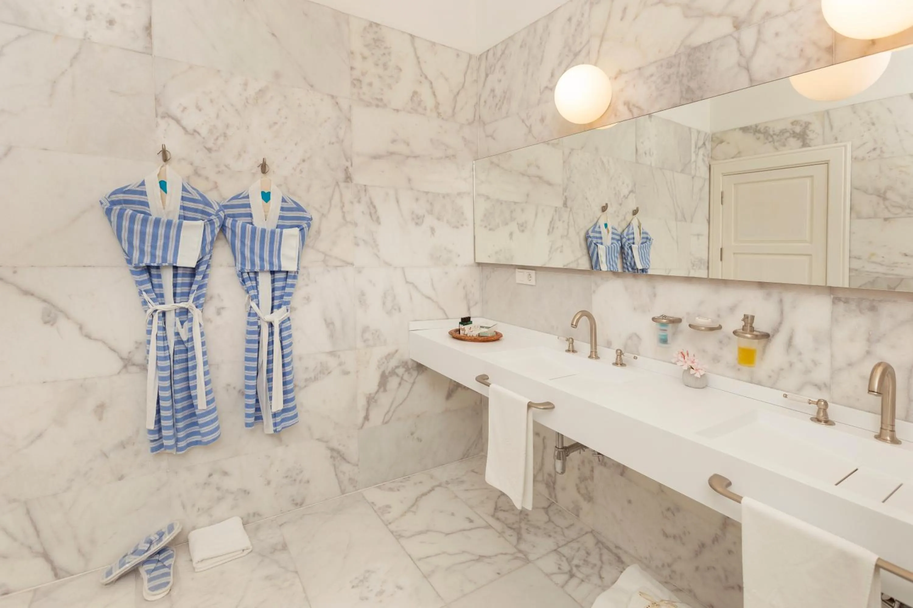 Toilet in Sabrinas Haus - Adult Only +14