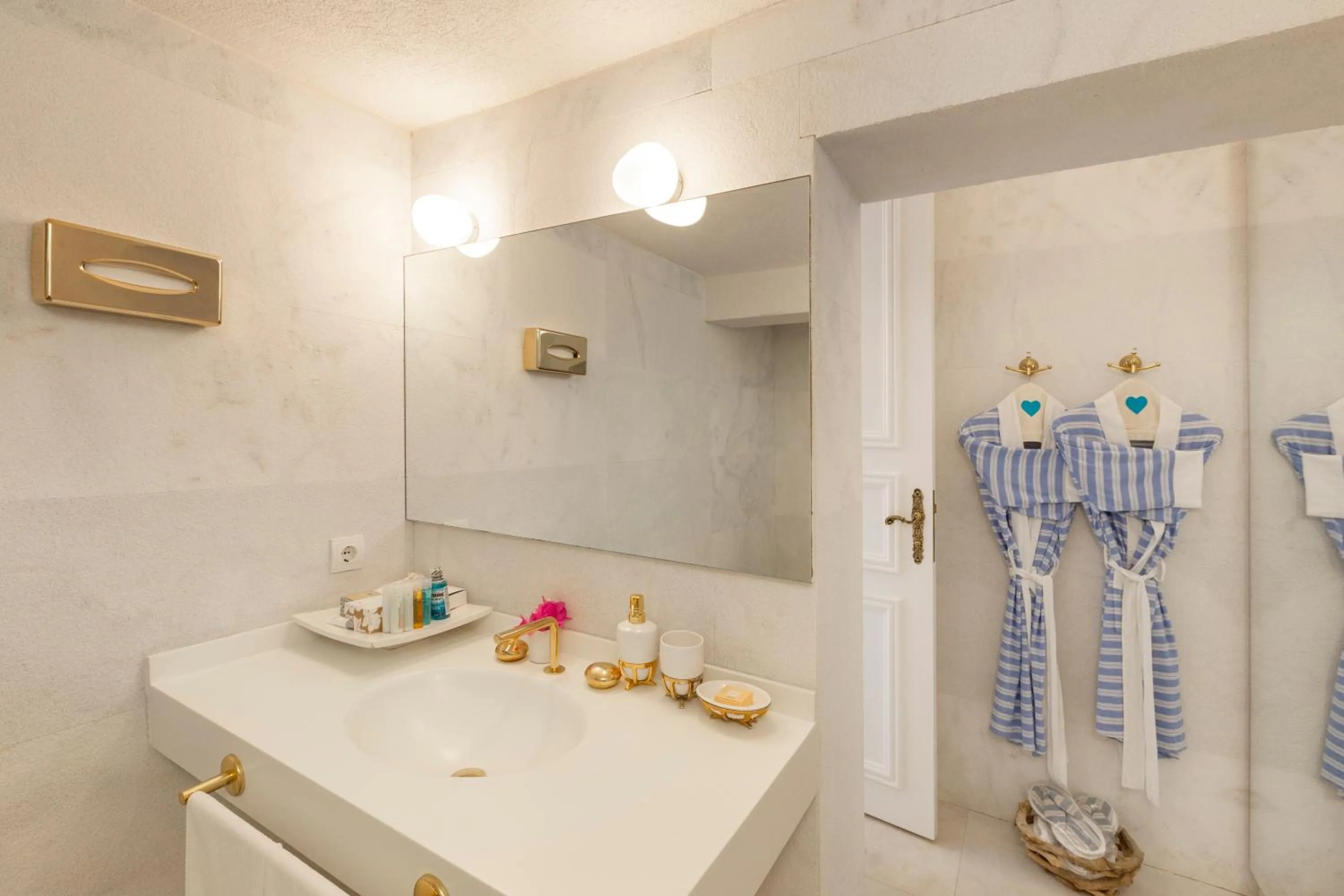 Toilet in Sabrinas Haus - Adult Only +14