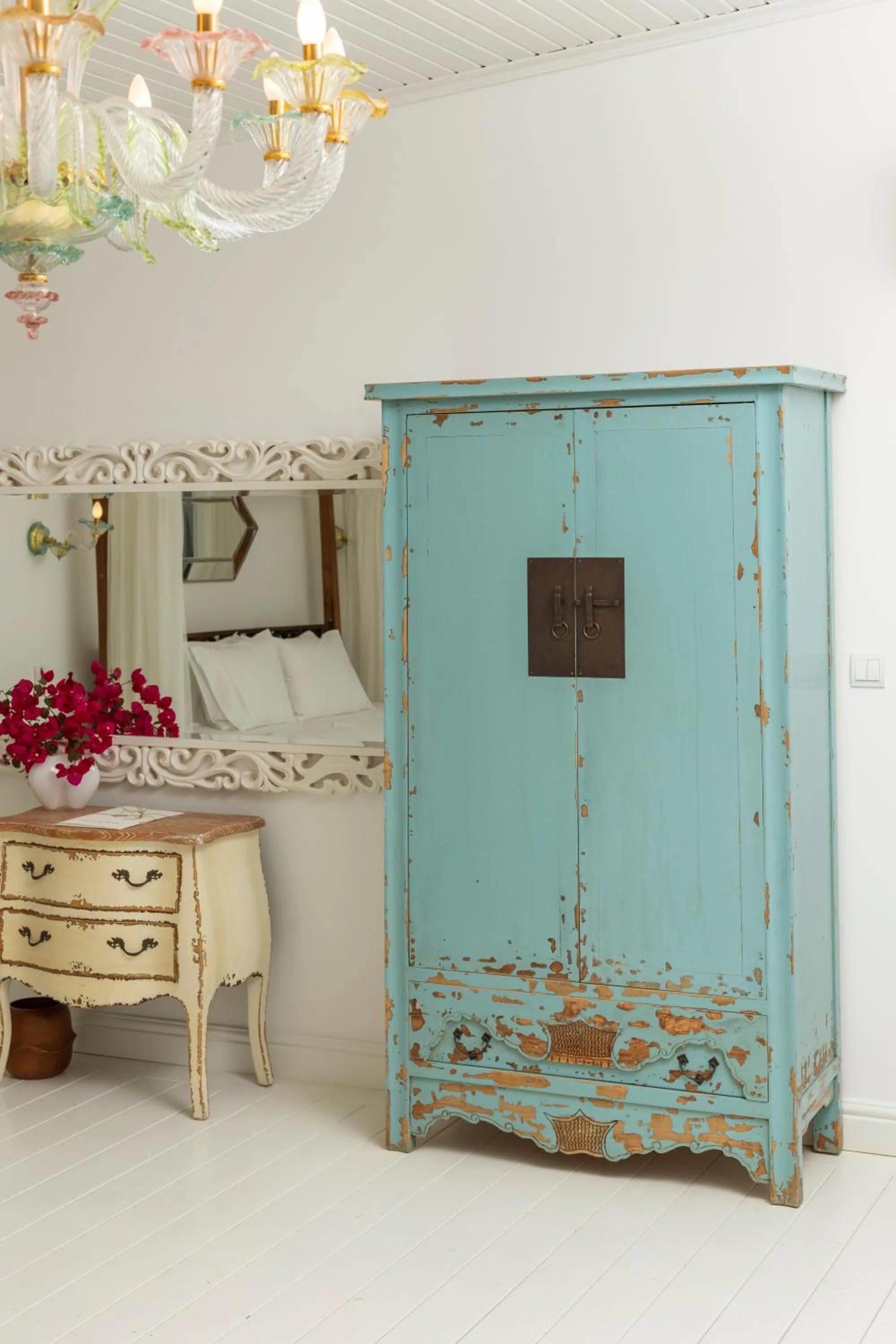 Sabrinas Haus - Adult Only +14