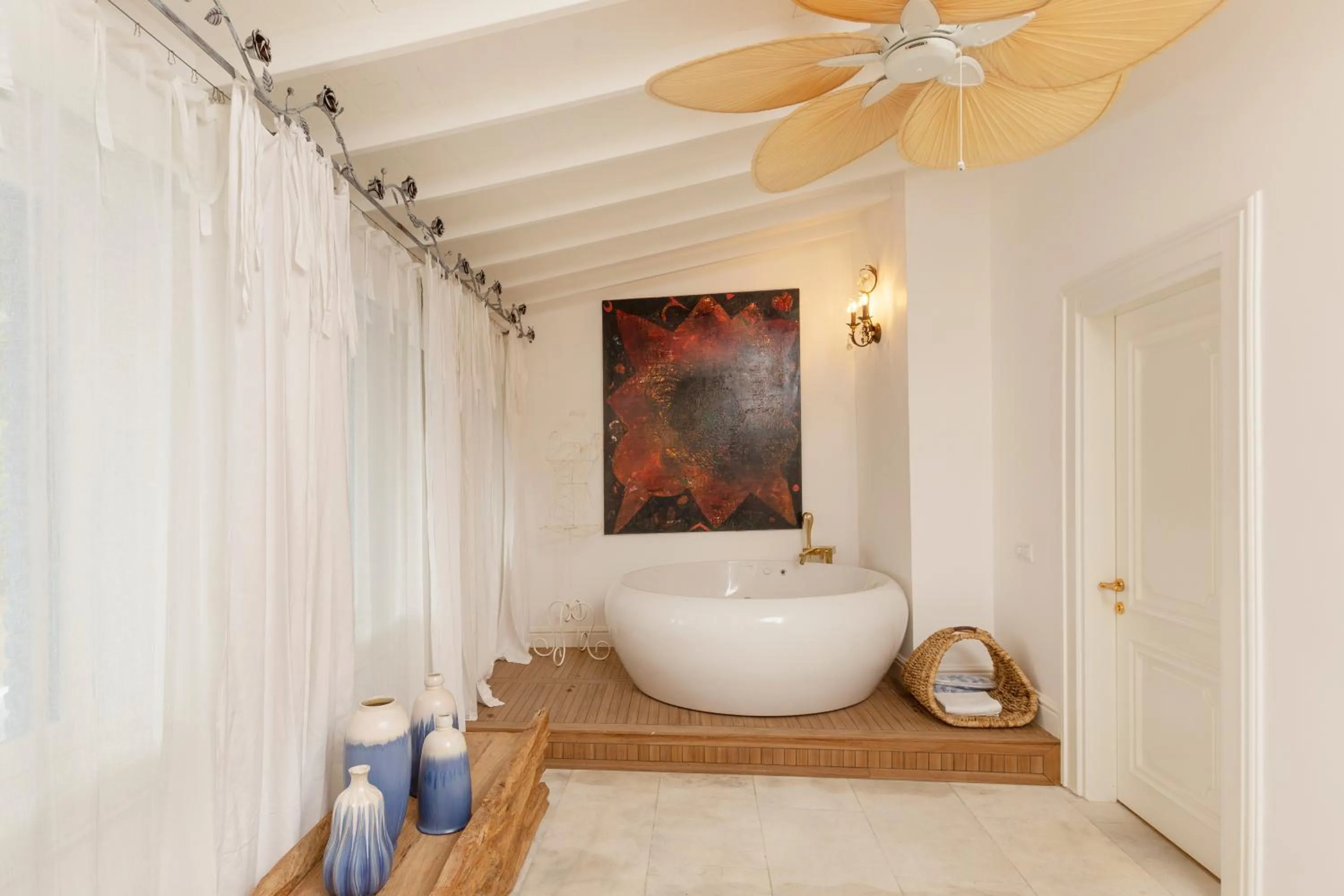 Sabrinas Haus - Adult Only +14