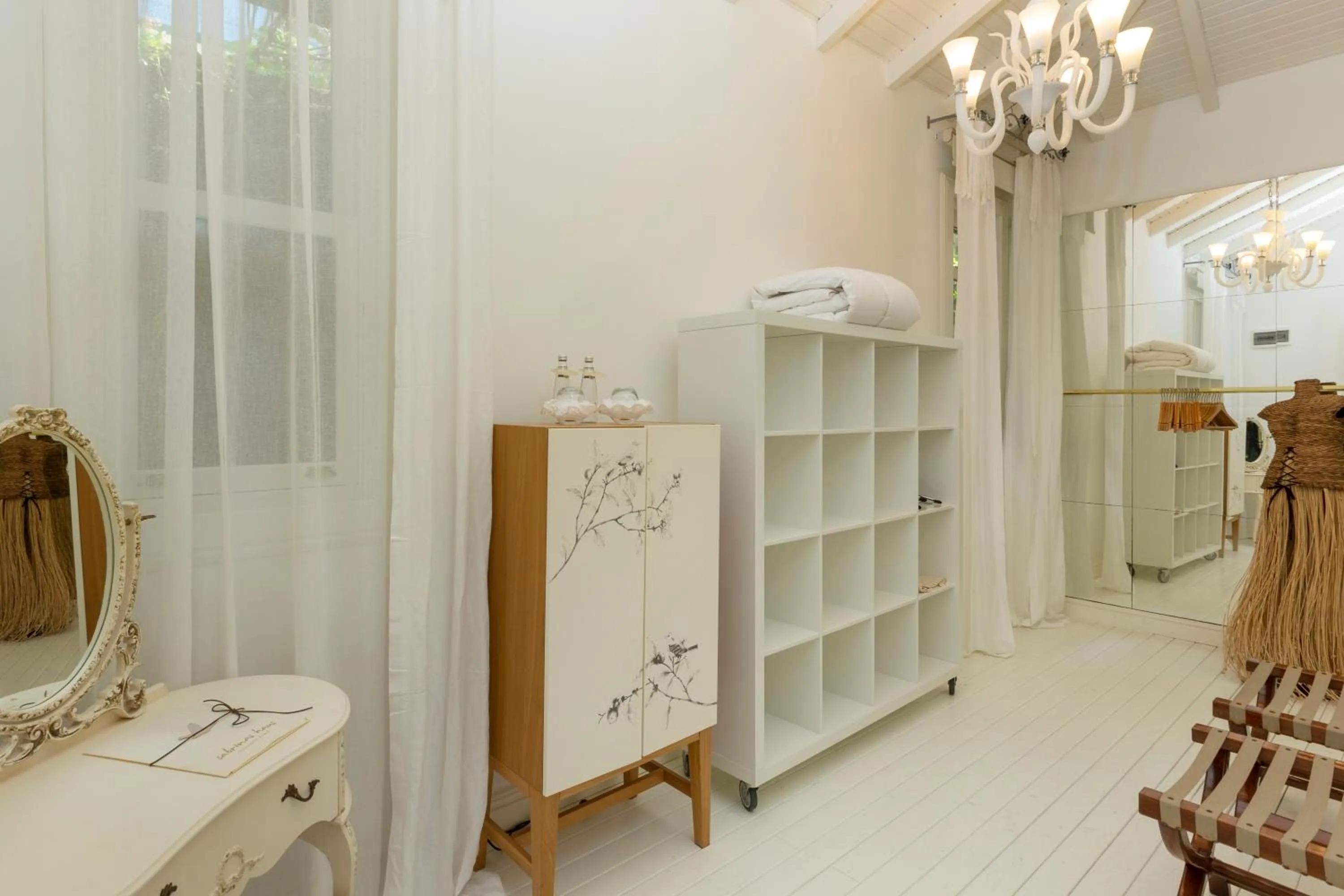 wardrobe in Sabrinas Haus - Adult Only +14