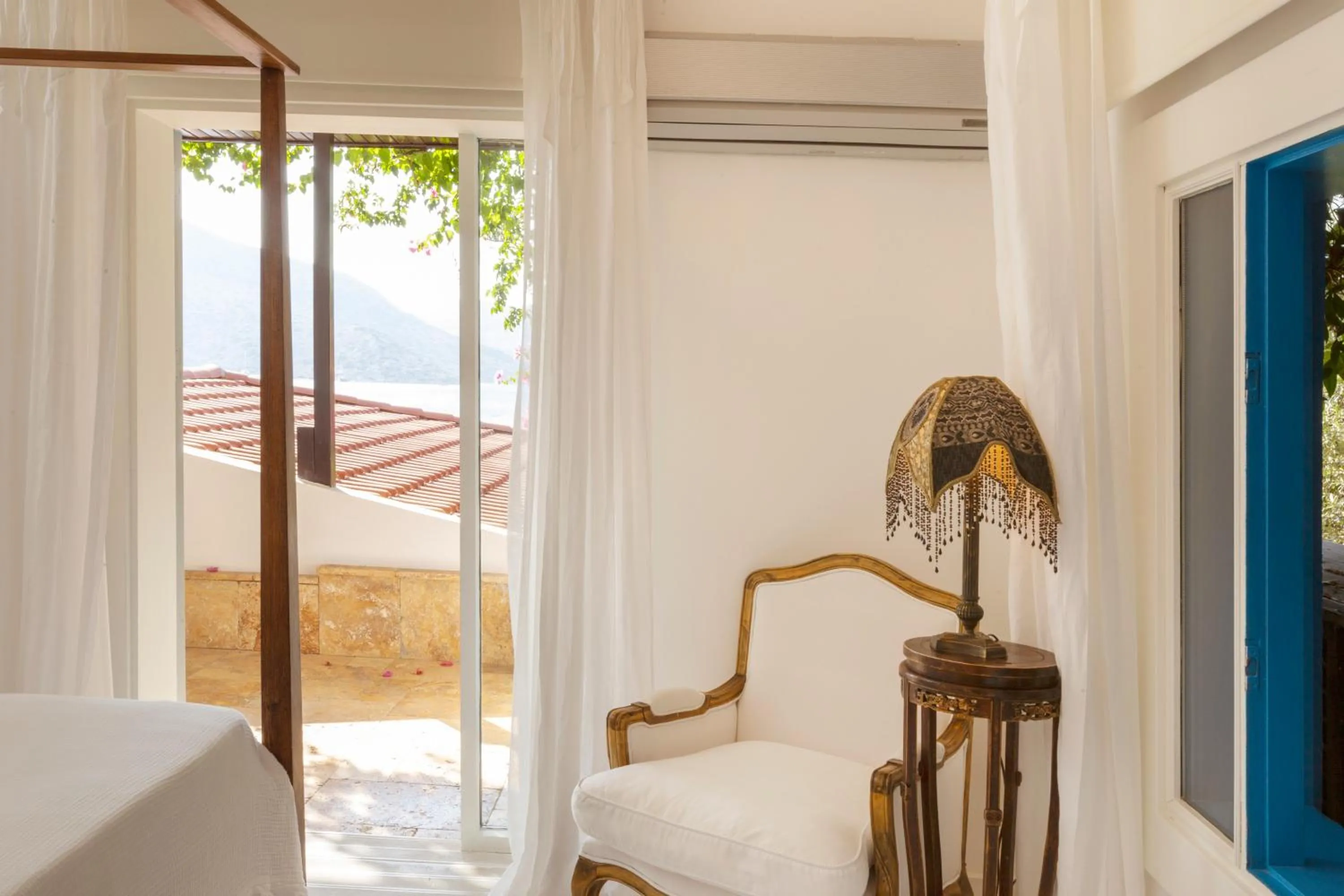 Sabrinas Haus - Adult Only +14