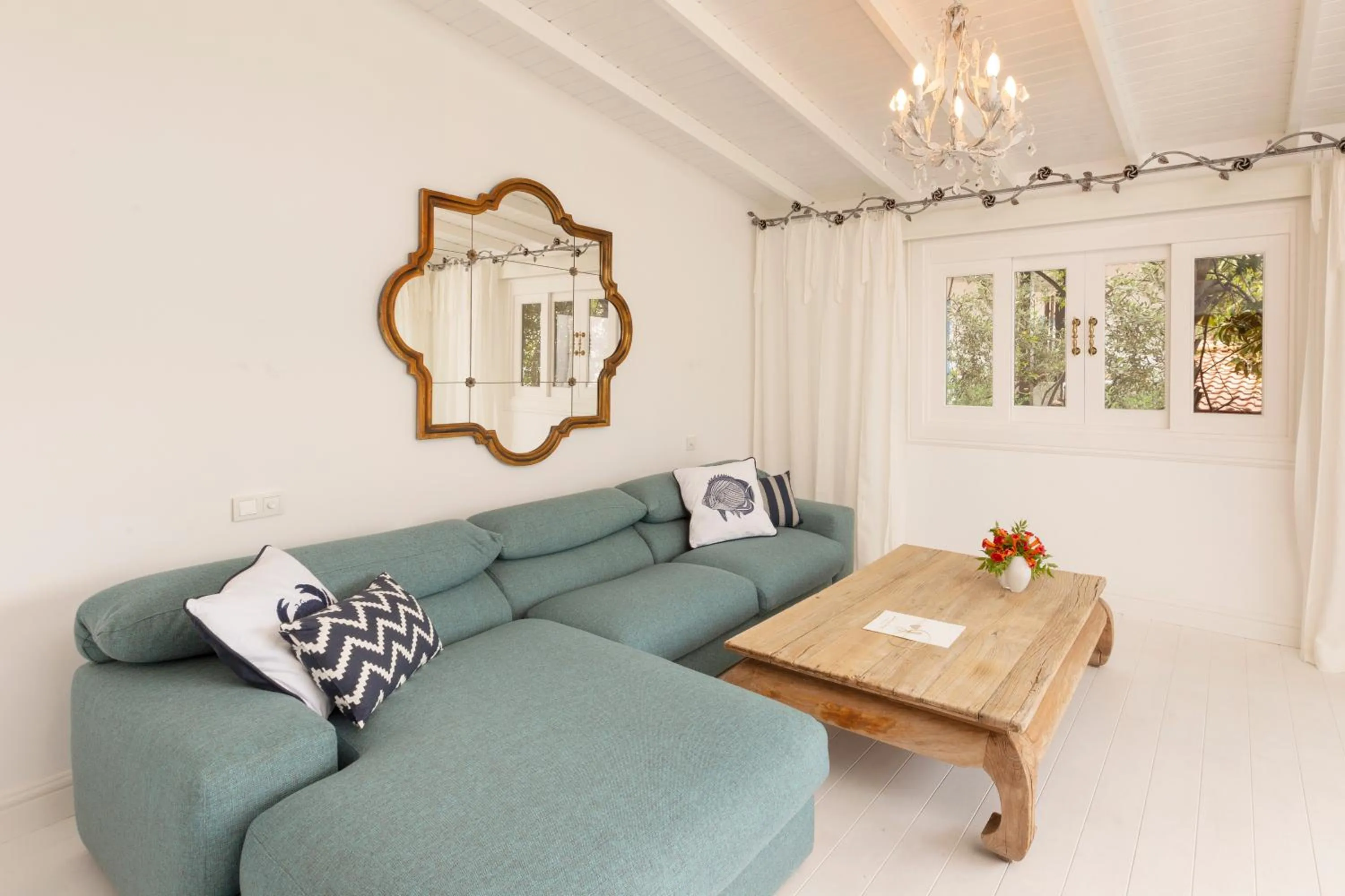 Sabrinas Haus - Adult Only +14