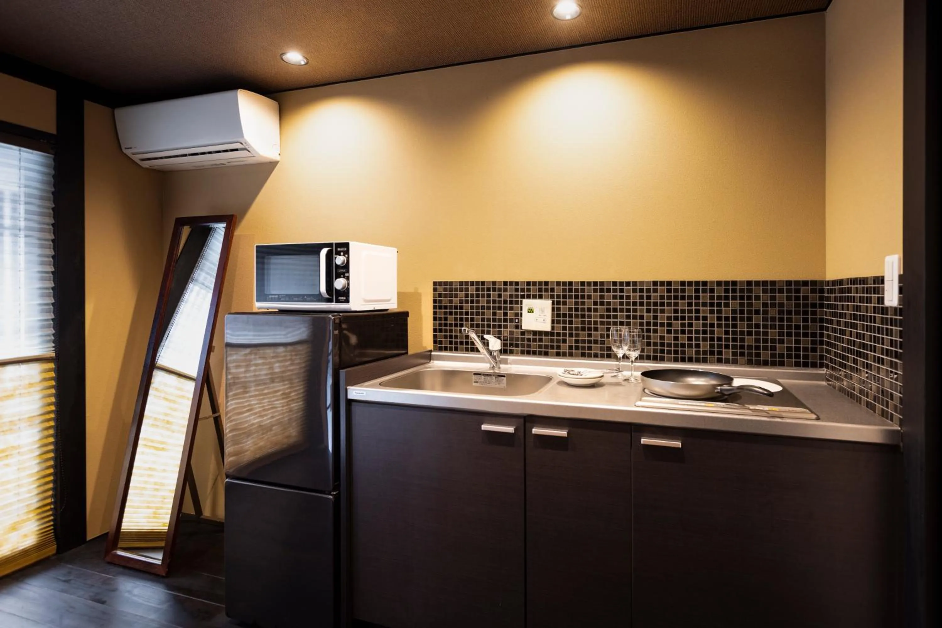 Kitchen or kitchenette in Rinn Tofukuji Kamogawa