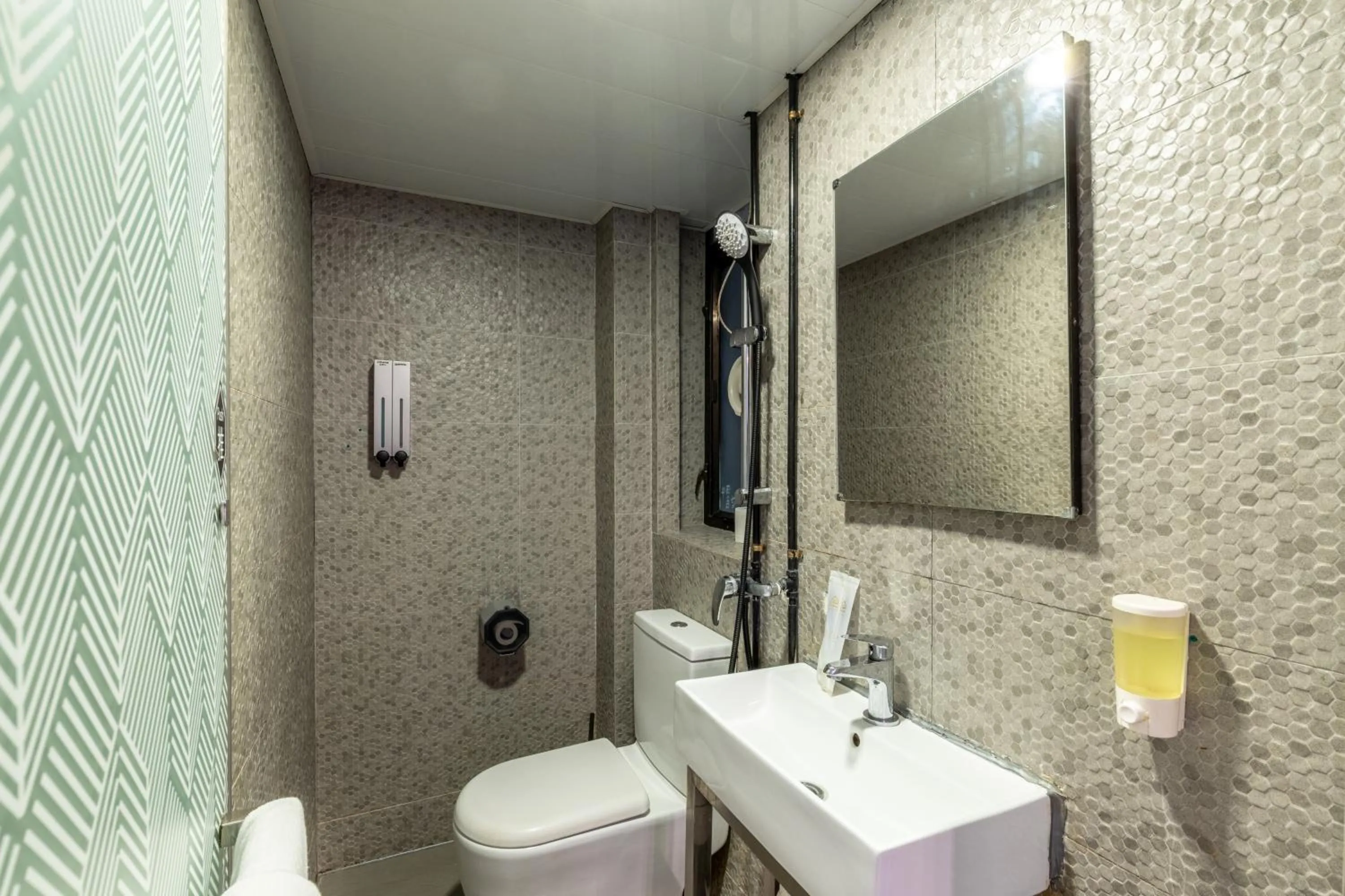 Shower in Atlas Hostel & Backpackers