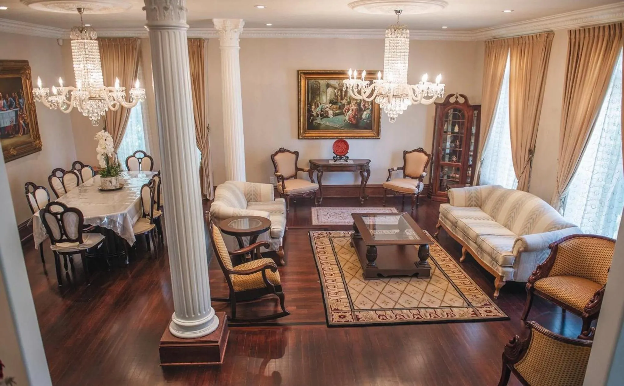 JstLikeHome - Luxury Mansion & Guesthouse