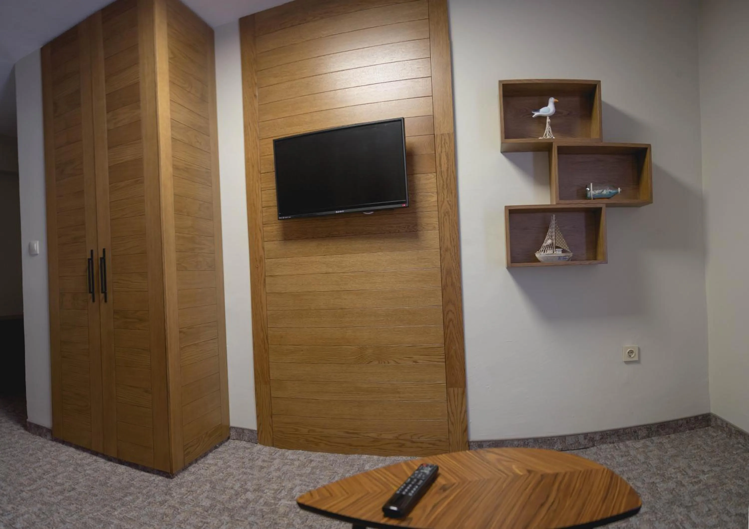 TV and multimedia in Prince Cyril Hotel