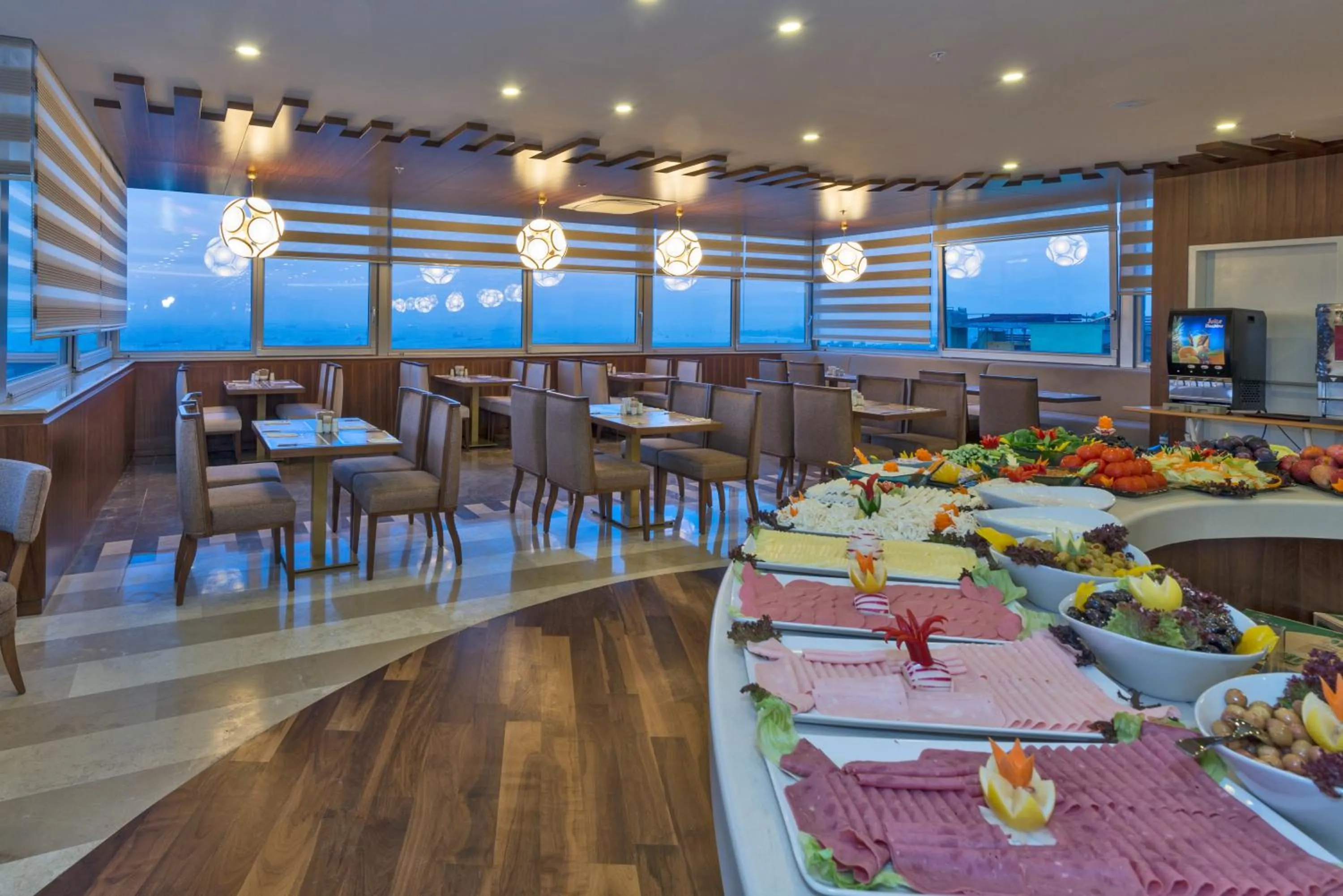 Restaurant/places to eat in Bekdas Hotel Deluxe & Spa