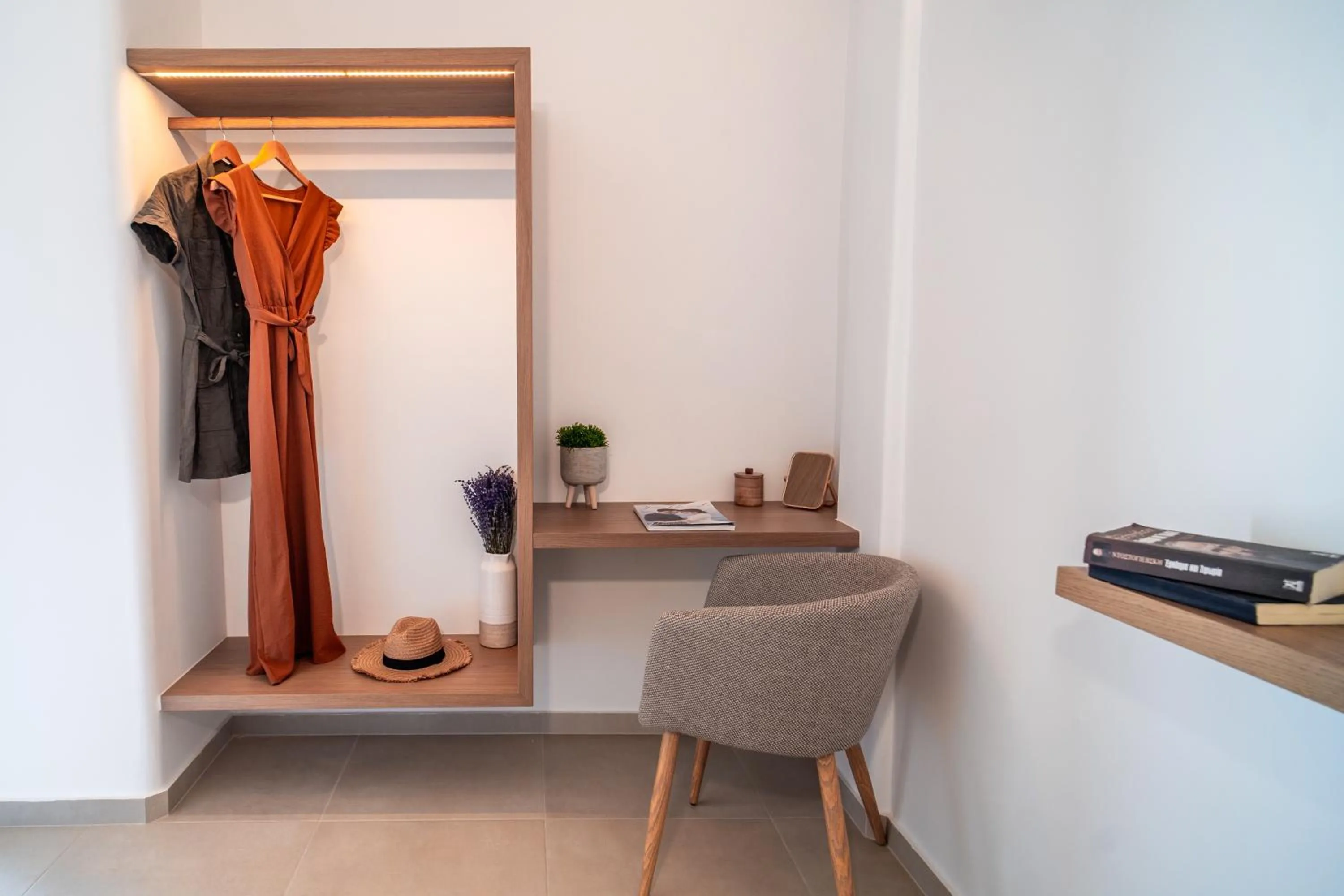 wardrobe in Vincenzo Family Rooms