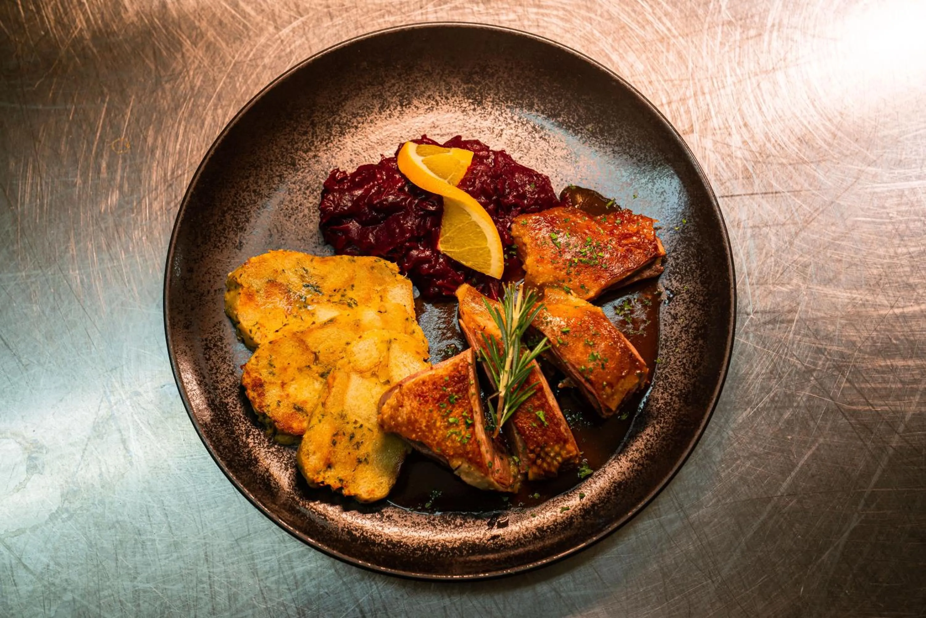 Food and drinks in Ott's Hotel Weinwirtschaft & Biergarten Weil am Rhein/Basel