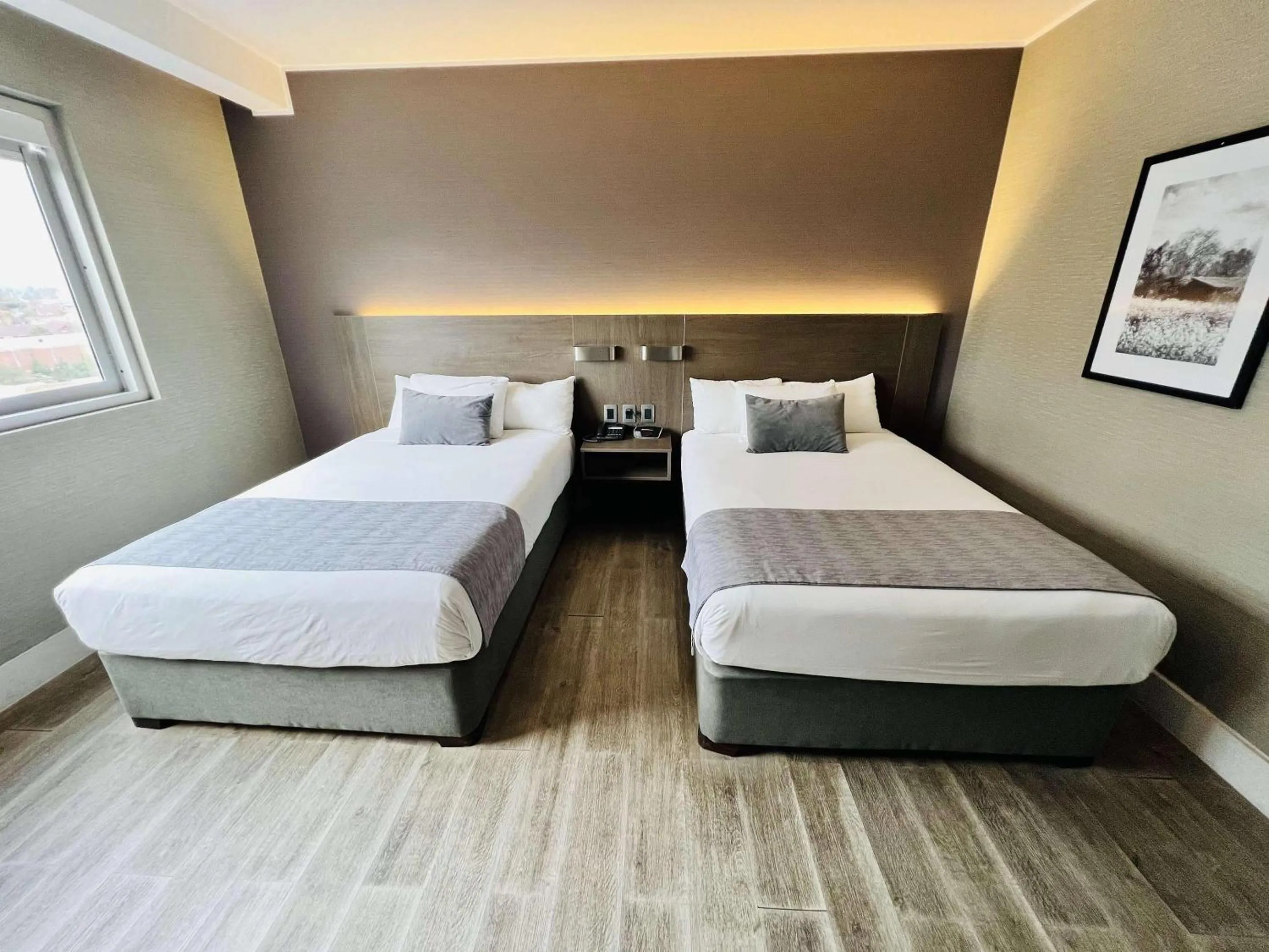 Bedroom, Bed in Radisson Hotel Curico