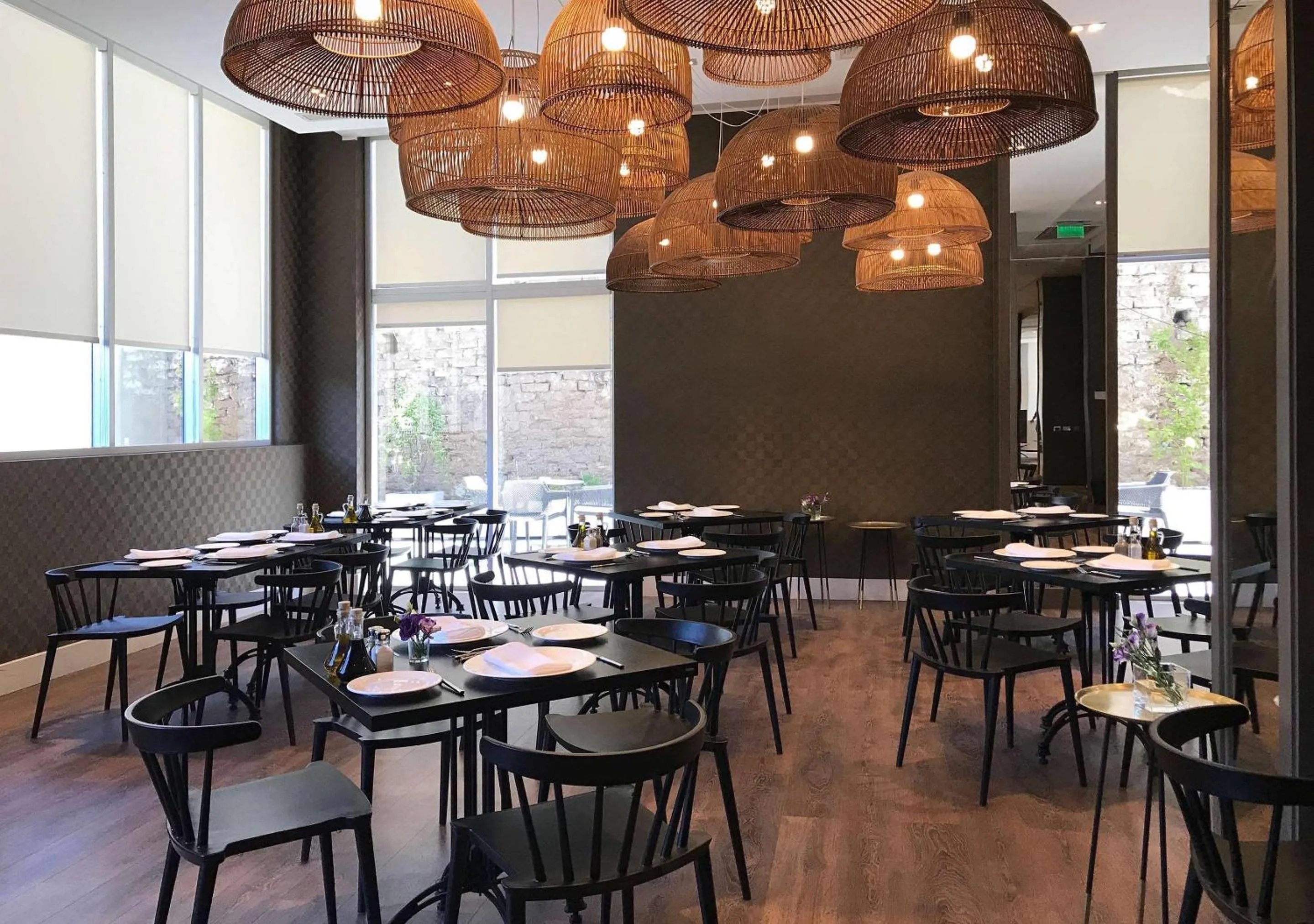 Restaurant/places to eat in Radisson Hotel Curico