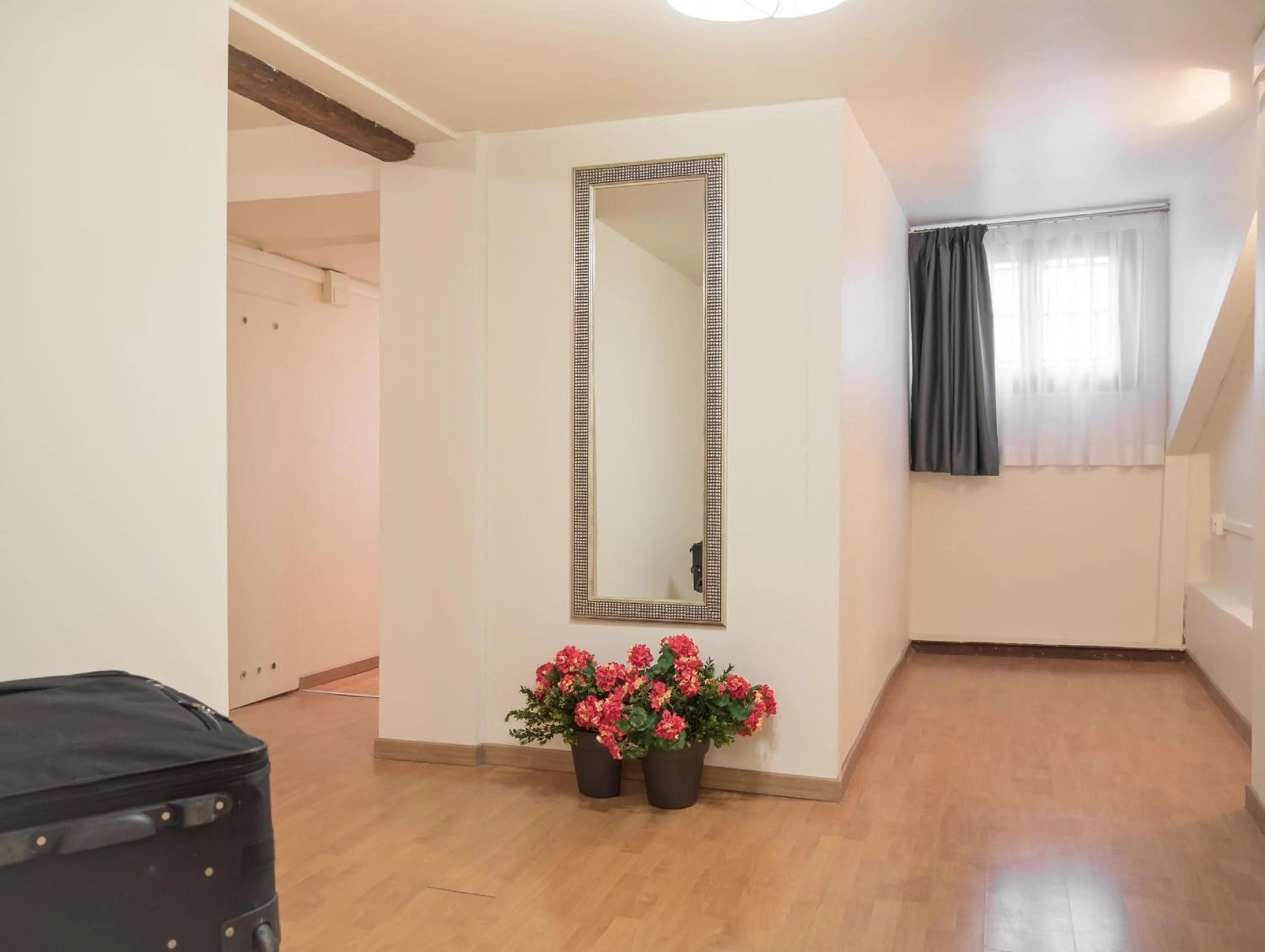 Bedroom in Grand Canal Suite by Wonderful Italy