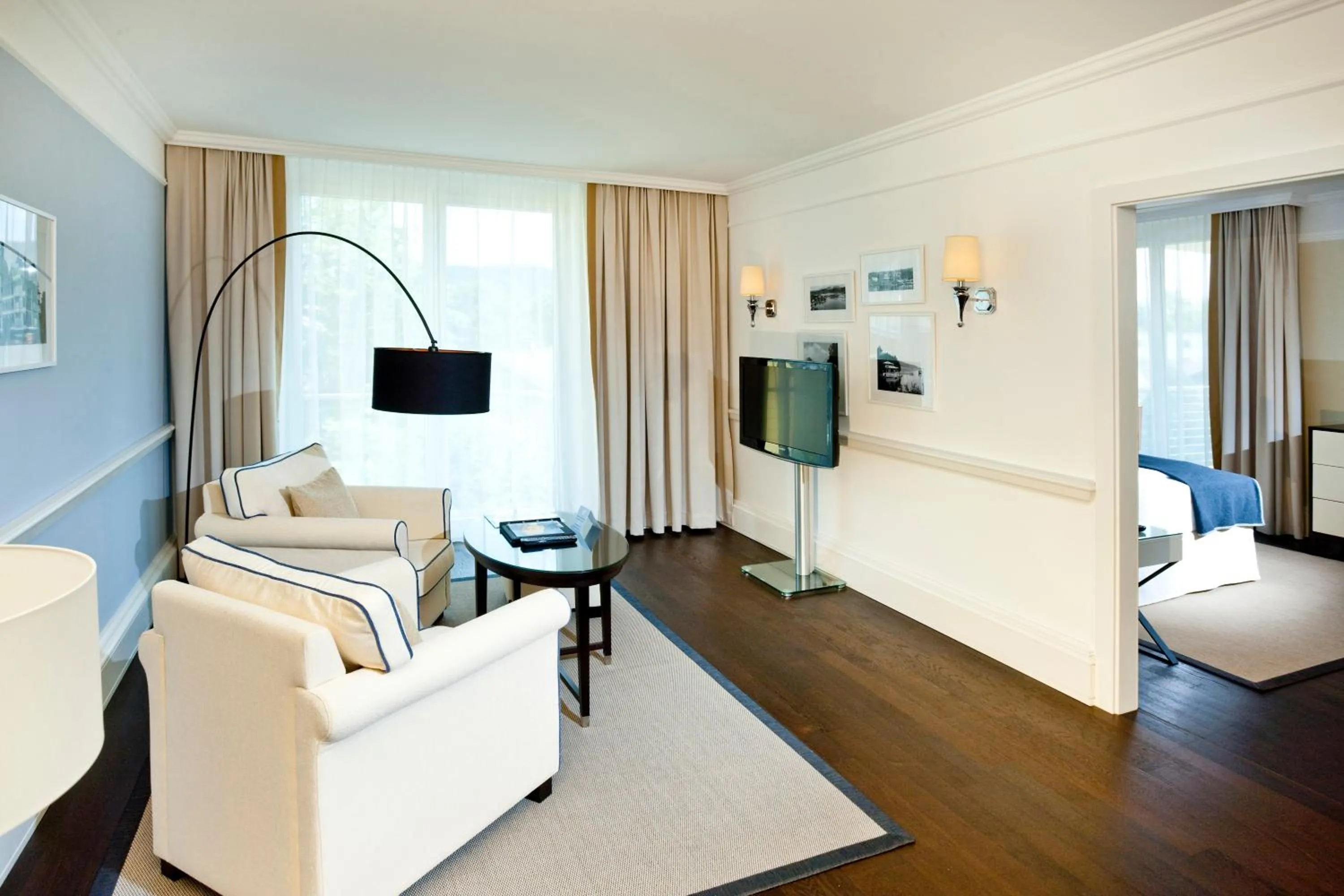 Bed in Seehotel Astoria