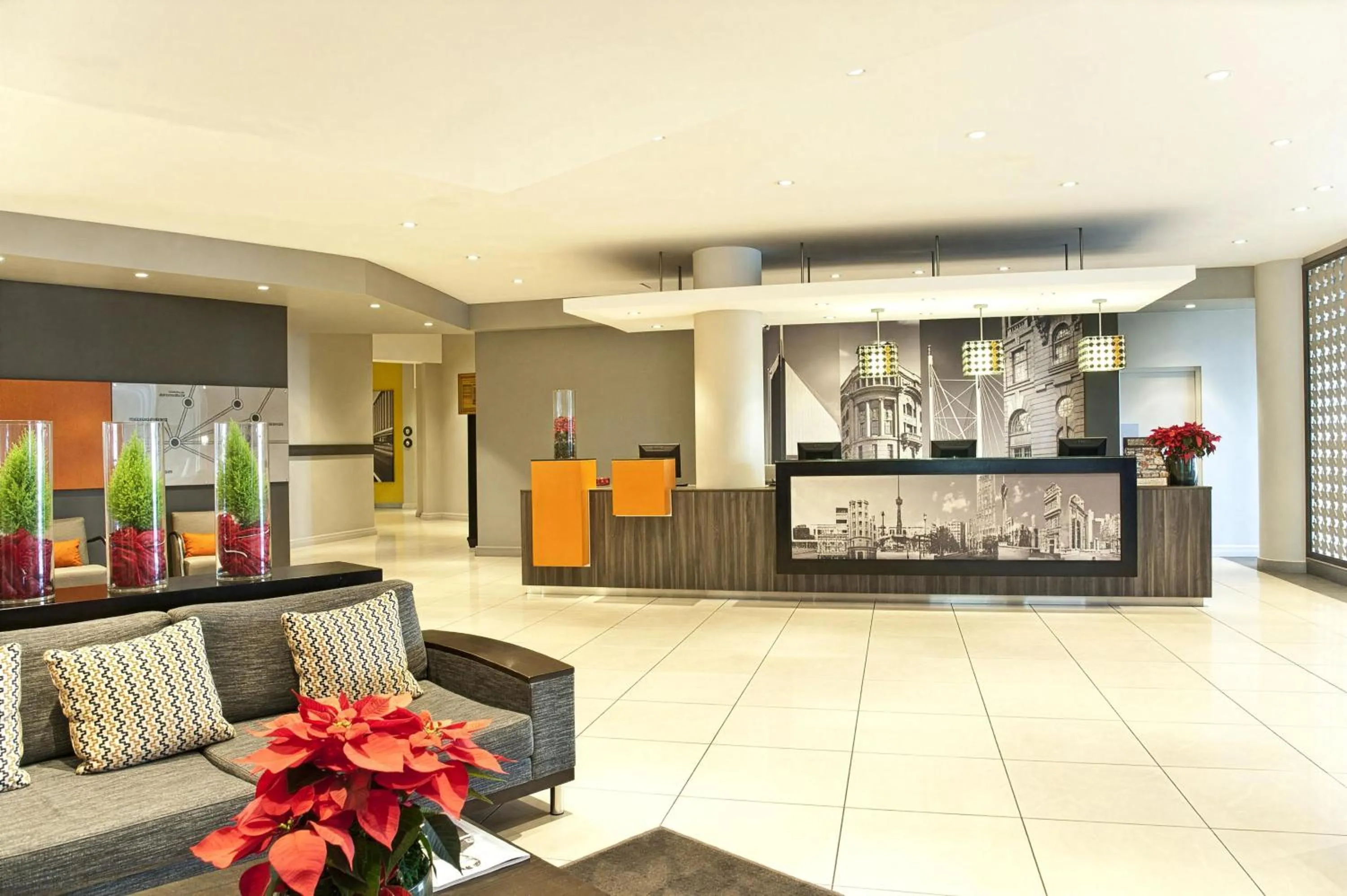 Lobby or reception in Garden Court Milpark, Johannesburg