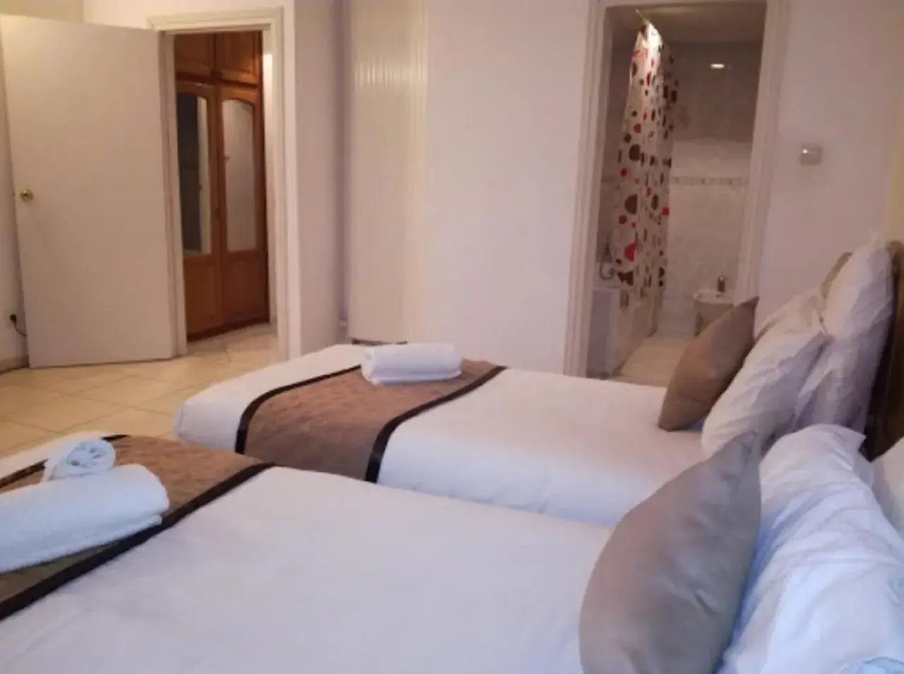 Double Room in Hotel El Biar Double Room in Hotel El Biar