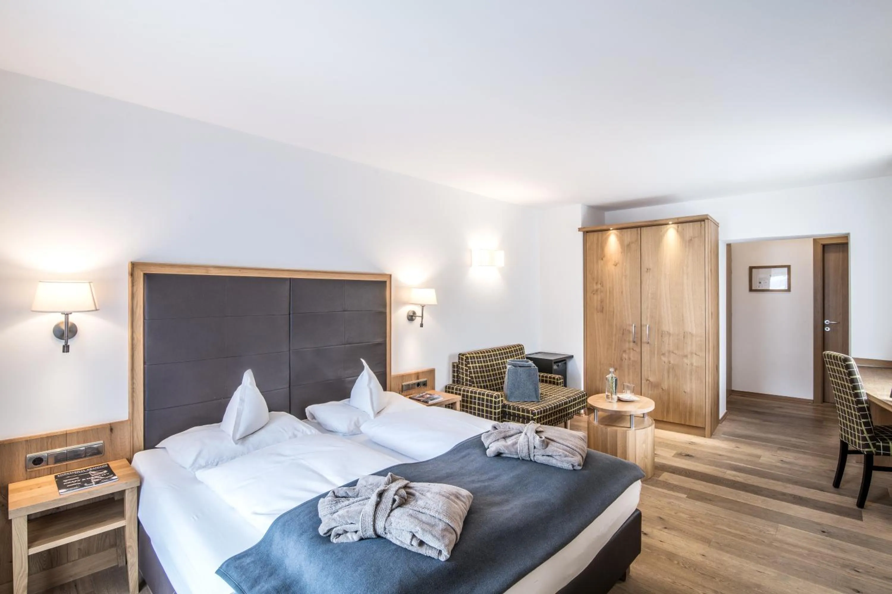 Photo of the whole room, Bed in Sporthotel Zoll