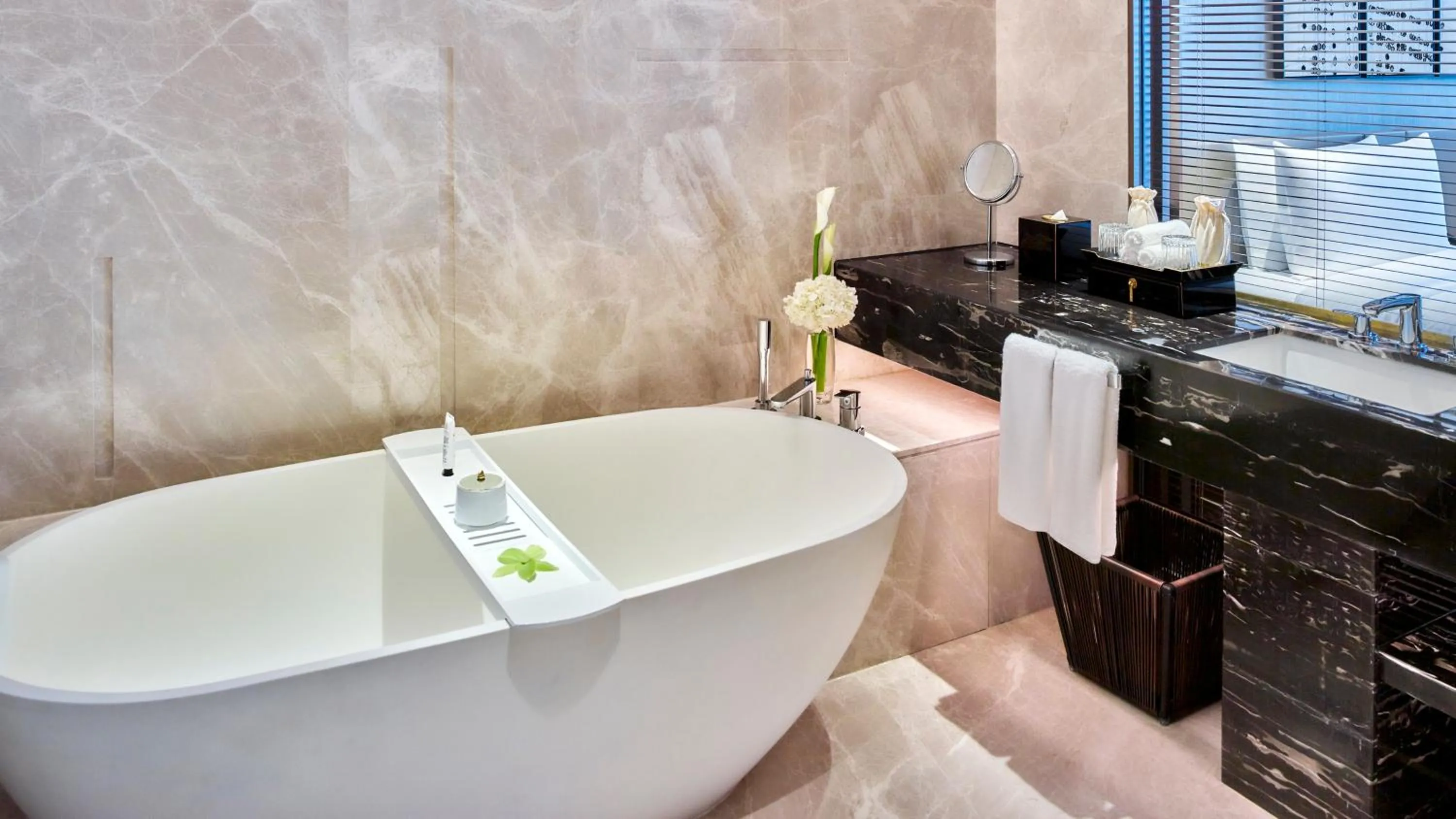 Bathroom in InterContinental Guangzhou Exhibition Center by IHG