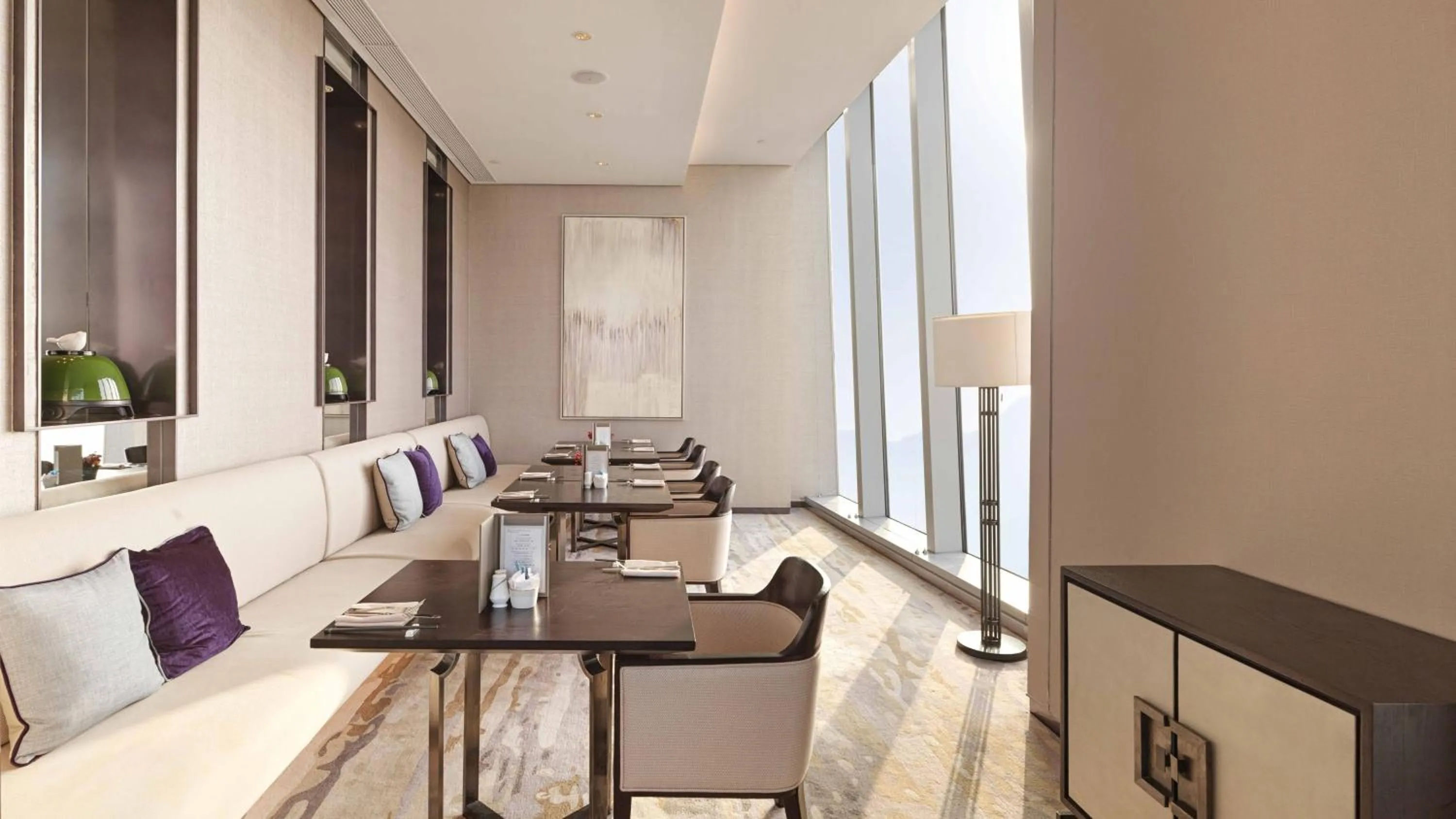 Seating area in InterContinental Guangzhou Exhibition Center by IHG