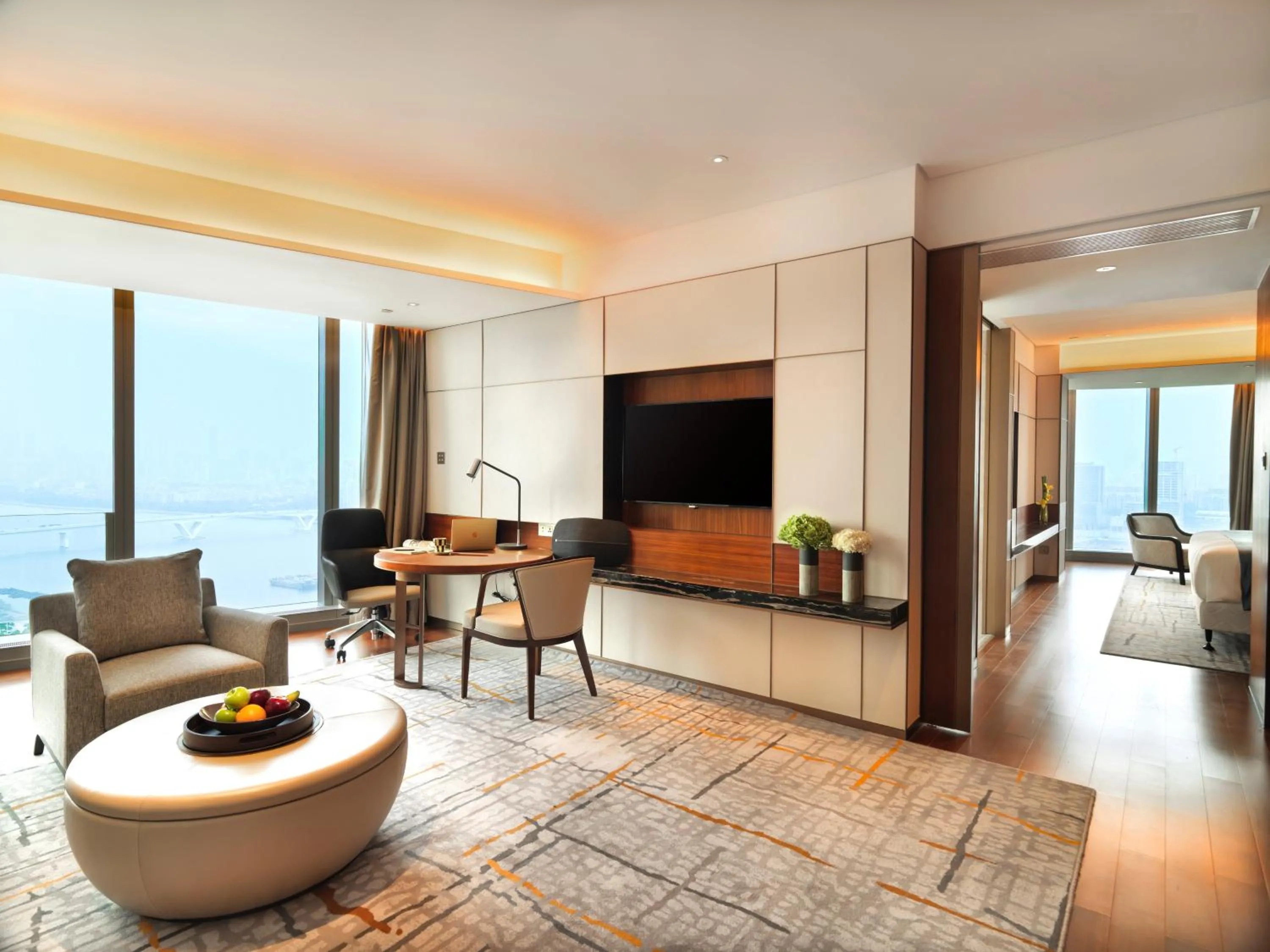 Photo of the whole room in InterContinental Guangzhou Exhibition Center by IHG