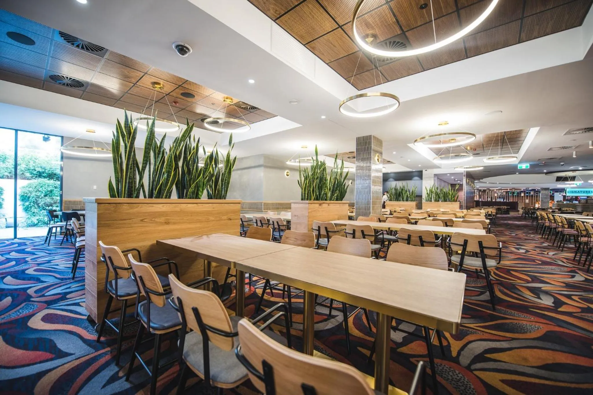 Restaurant/places to eat in Holiday Inn Sydney St Marys by IHG