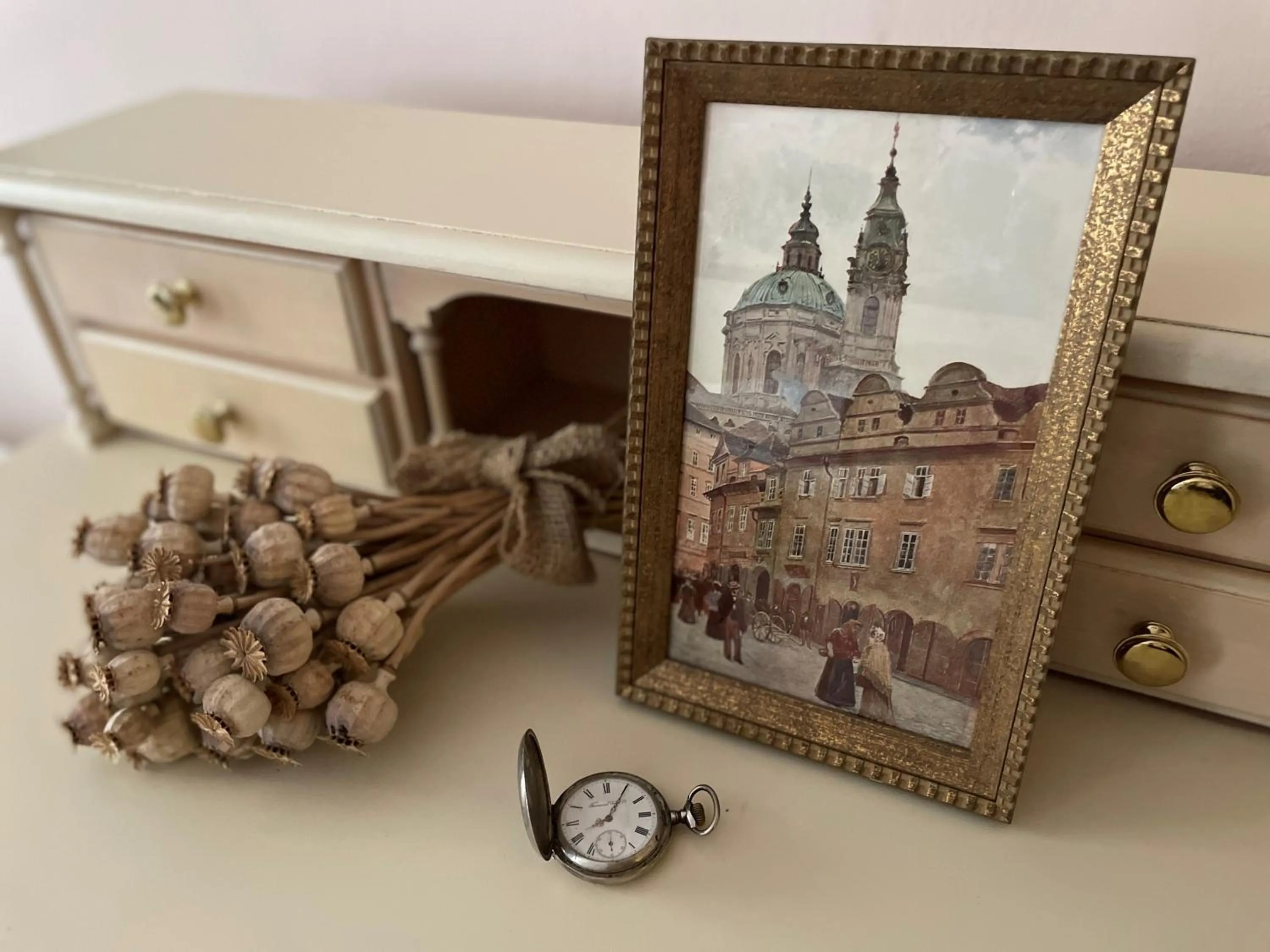 Photo of the whole room in U Cervene zidle - Red Chair Hotel