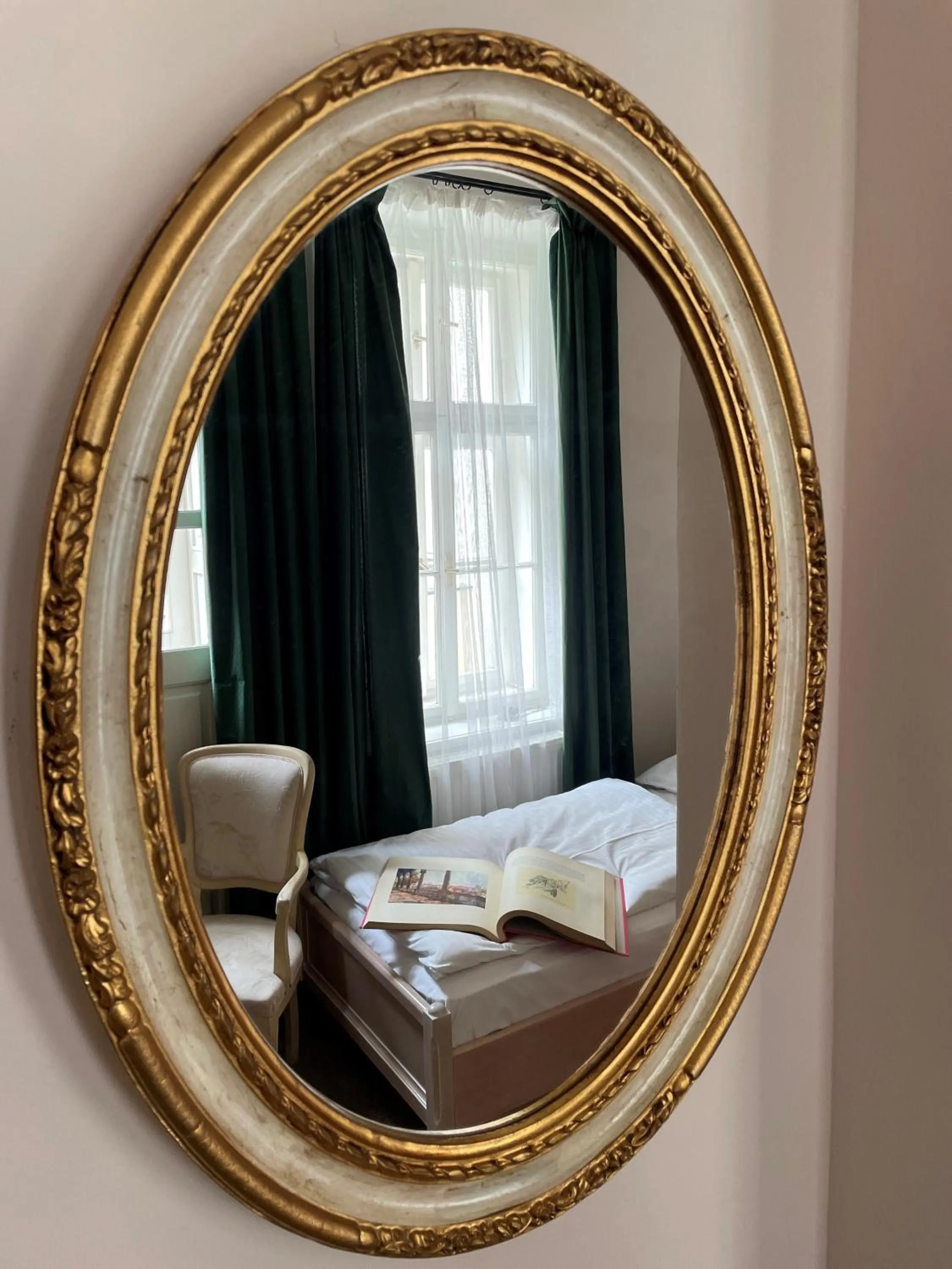 Seating area, Bed in U Cervene zidle - Red Chair Hotel