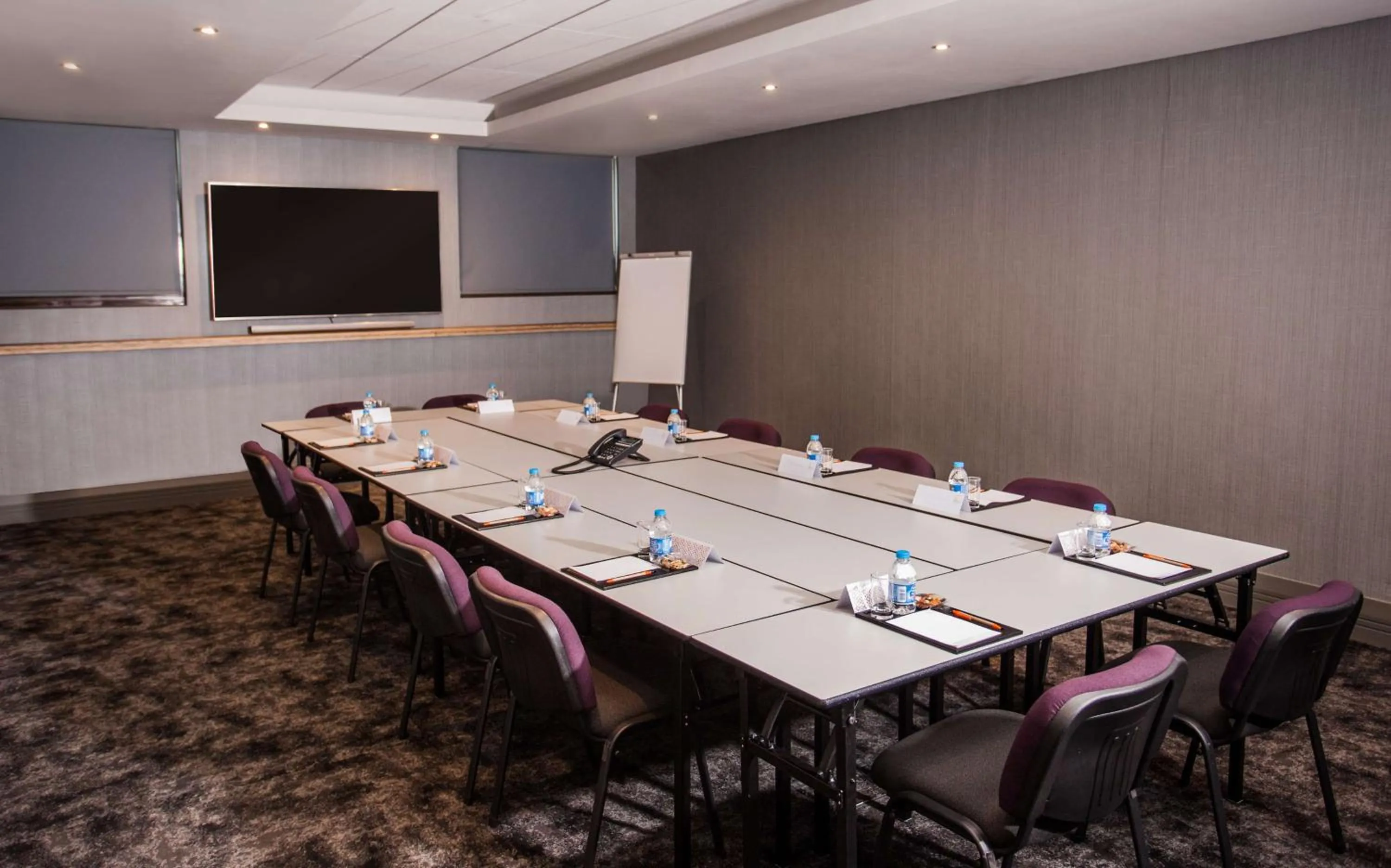 On site in SunSquare Cape Town City Bowl