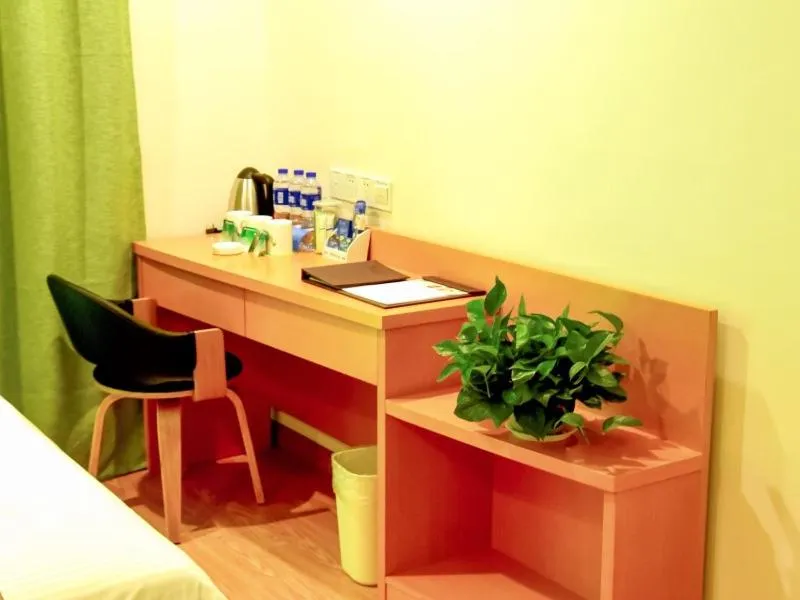 Vatica Suzhou Yongqiao District Yinhe 2 Road Wanda Plaza Hotel