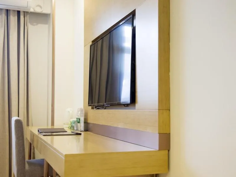 GreenTree Inn Nantong Qidong Lvsi Harbour Express Hotel