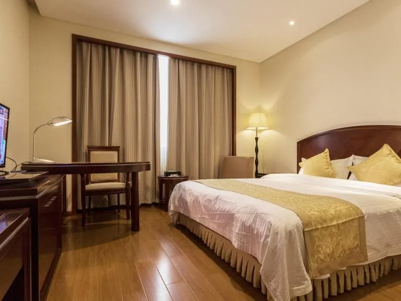 Bed in GreenTree Alliance Suzhou Wuzhong North Zhongshan Road Jinmanting Hotel