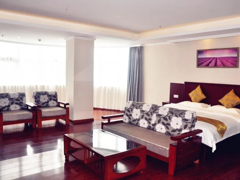 Bed in GreenTree Inn XuZhou Benteng Avenue Express Hotel