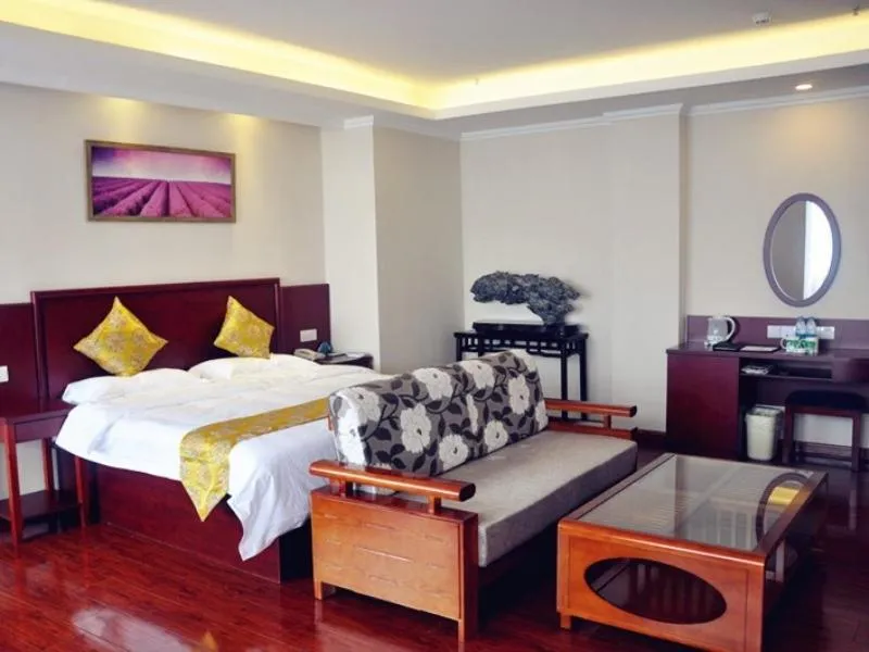 Bed in GreenTree Inn XuZhou Benteng Avenue Express Hotel