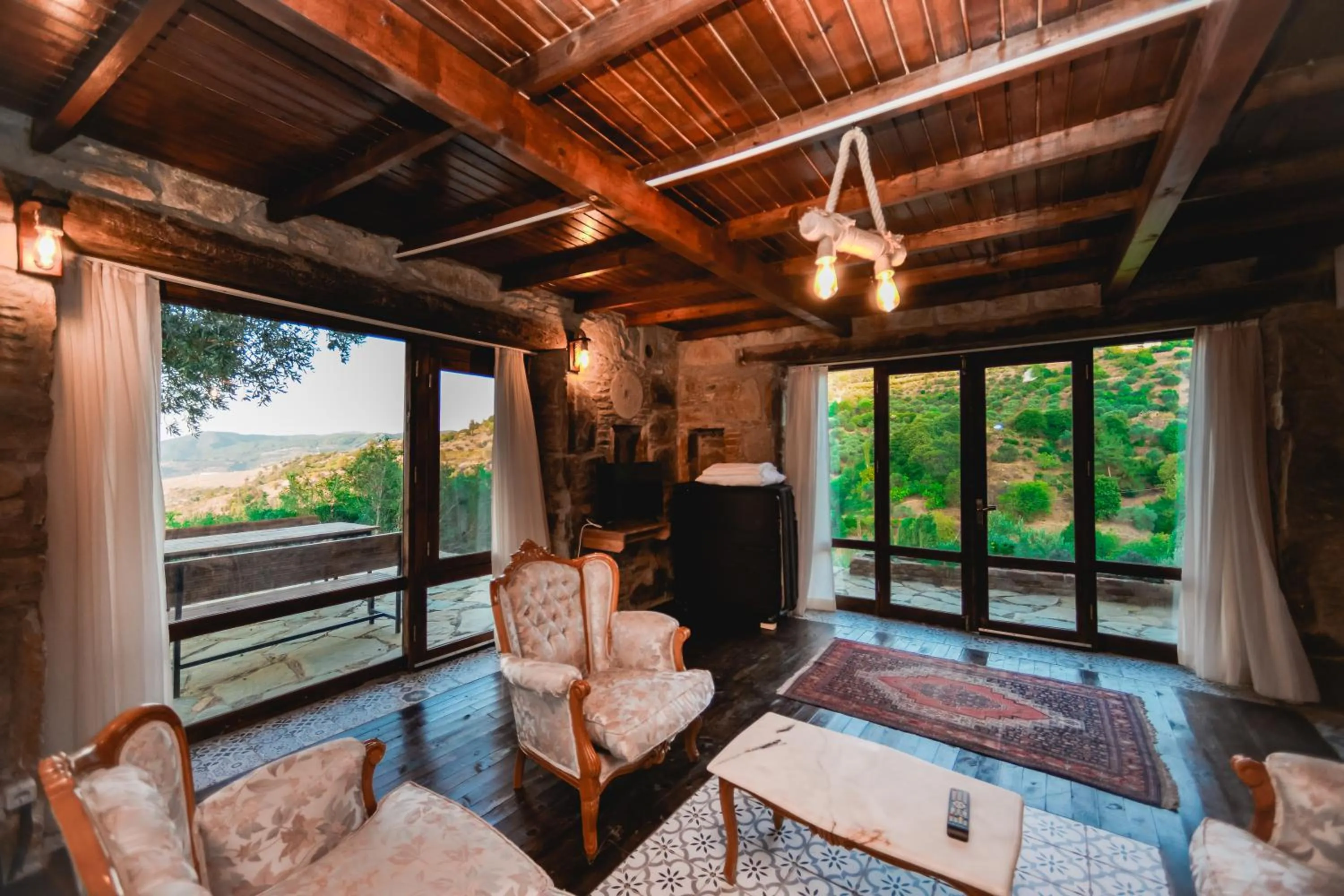Seating area in Kirkinca Hotel